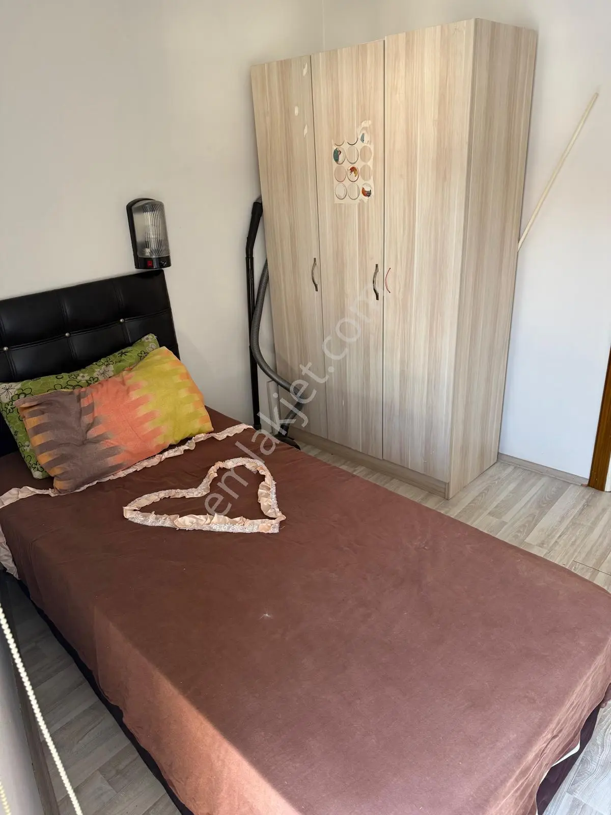 Ender Uysal Gayrimenkulden Sevil Kaynak Okuluna Cephe 2 Ayrı Girişli Eşyalı Dublex Daire... - Görsel 21