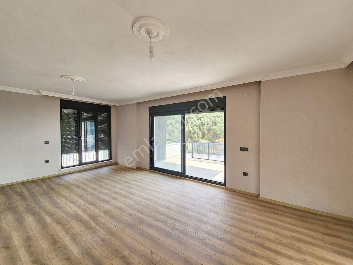 Altınoluk Satılık Tam Müstakil Sıfır 4+1 Lüks Villa | Panoramik Deniz Manzaralı - Görsel 9