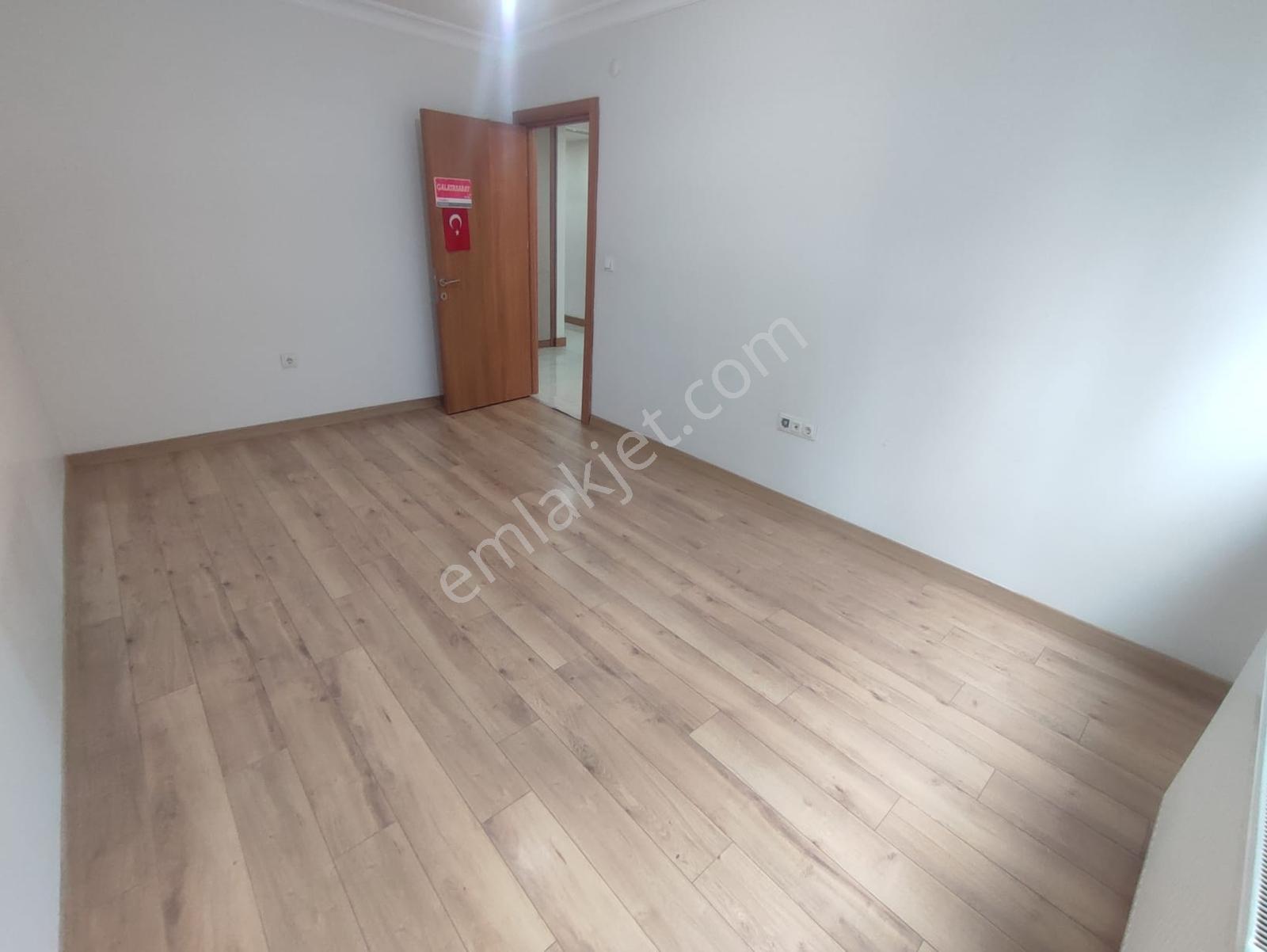 Yayla Gold Life Ara Kat,çift Banyo,kilerli Boş 3+1 Satılık Daire - Görsel 16