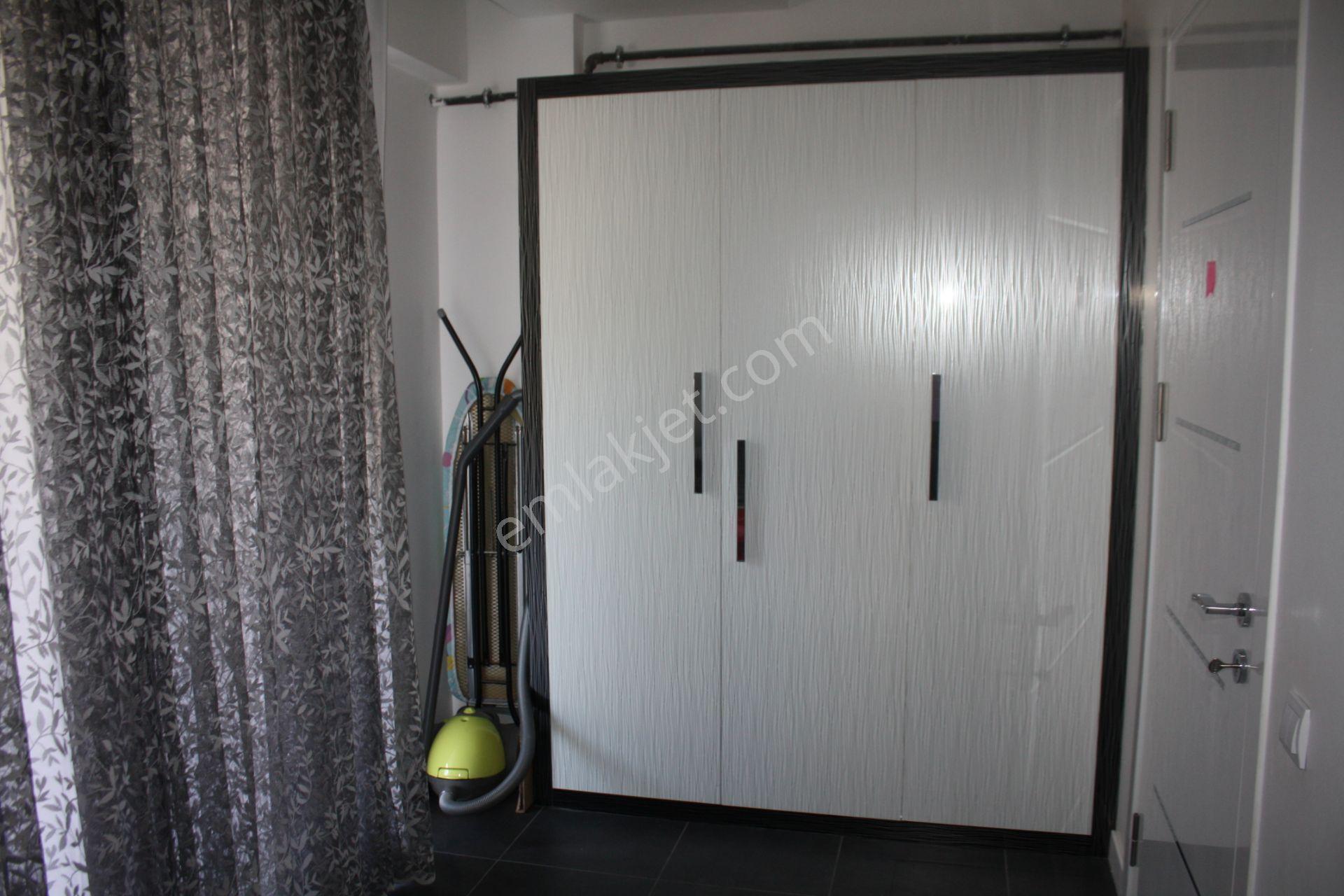 **ender Uysal Gayrimenkulden Foruma Yakın 1+1 Balkonlu Kiralık Apart - Görsel 6