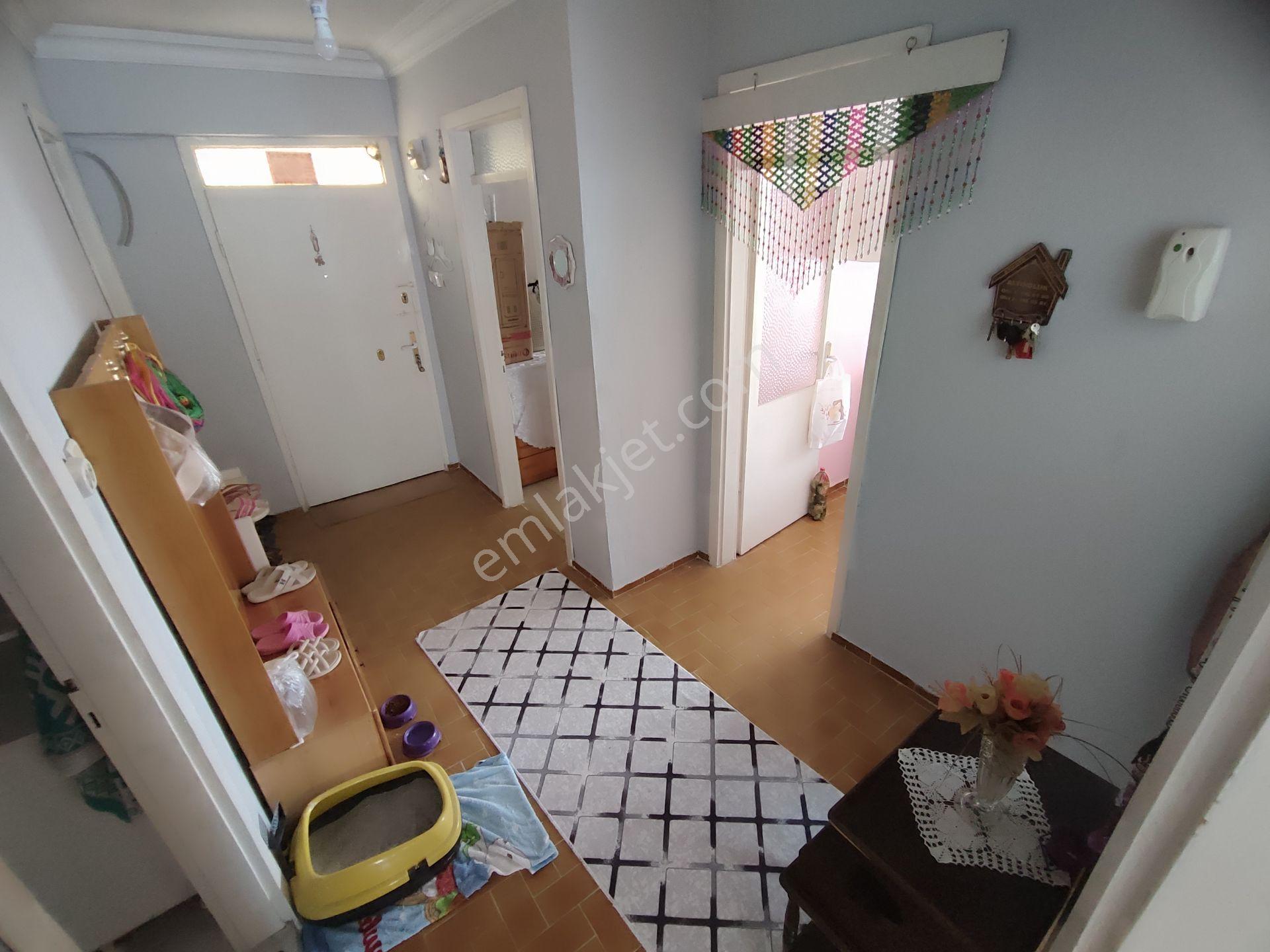 Kardeşten Akçay Salı Pazarı Civarı Denize 300 Mt. Geniş 2+1 Daire - Görsel 32