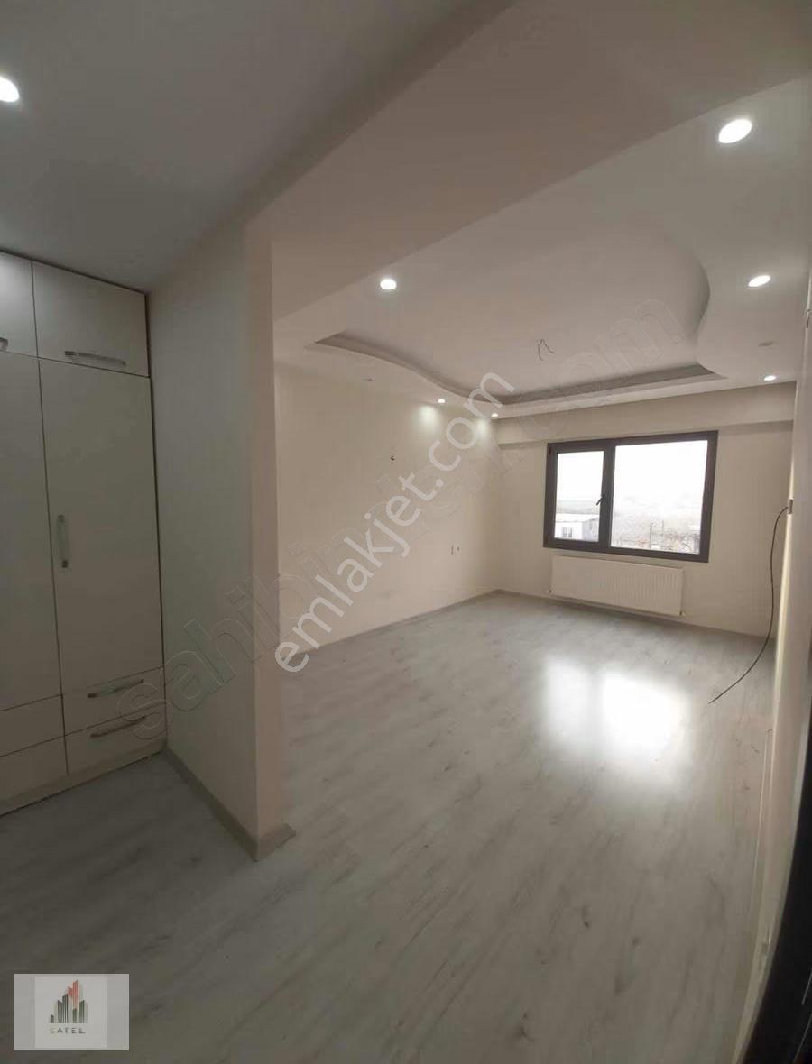 Hüriyet Mah Karahan Sitesinde Kiralık Daire - Görsel 4