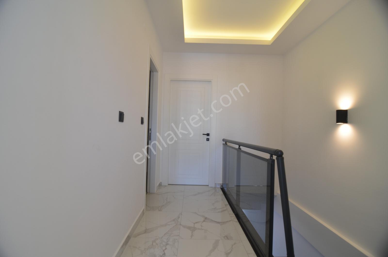 Alanya Kadıpaşa Mahallesi Satılık Eşyalı 3+1 Dubleks Daire - Görsel 16