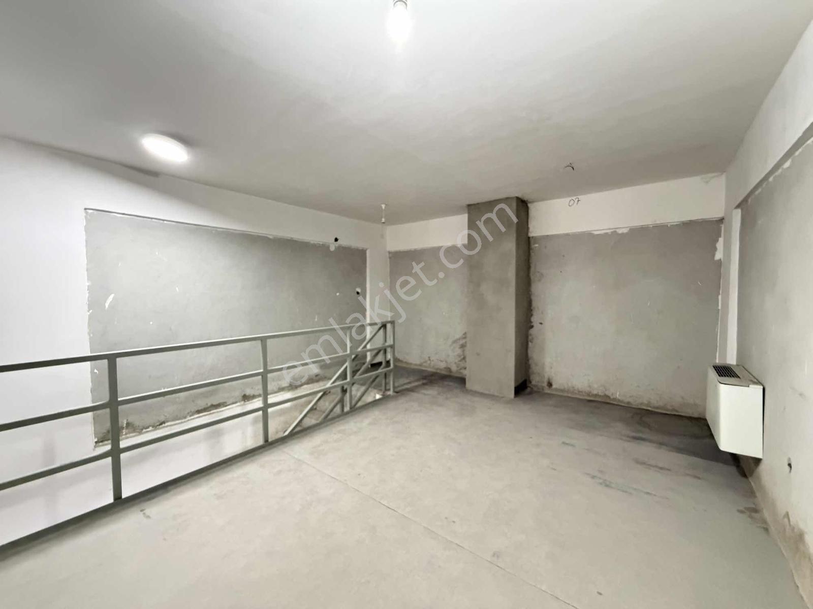 Tekstilkentte City Emlaktan 3 Katlı 125 M2 Kiralık Dükkan - Görsel 26