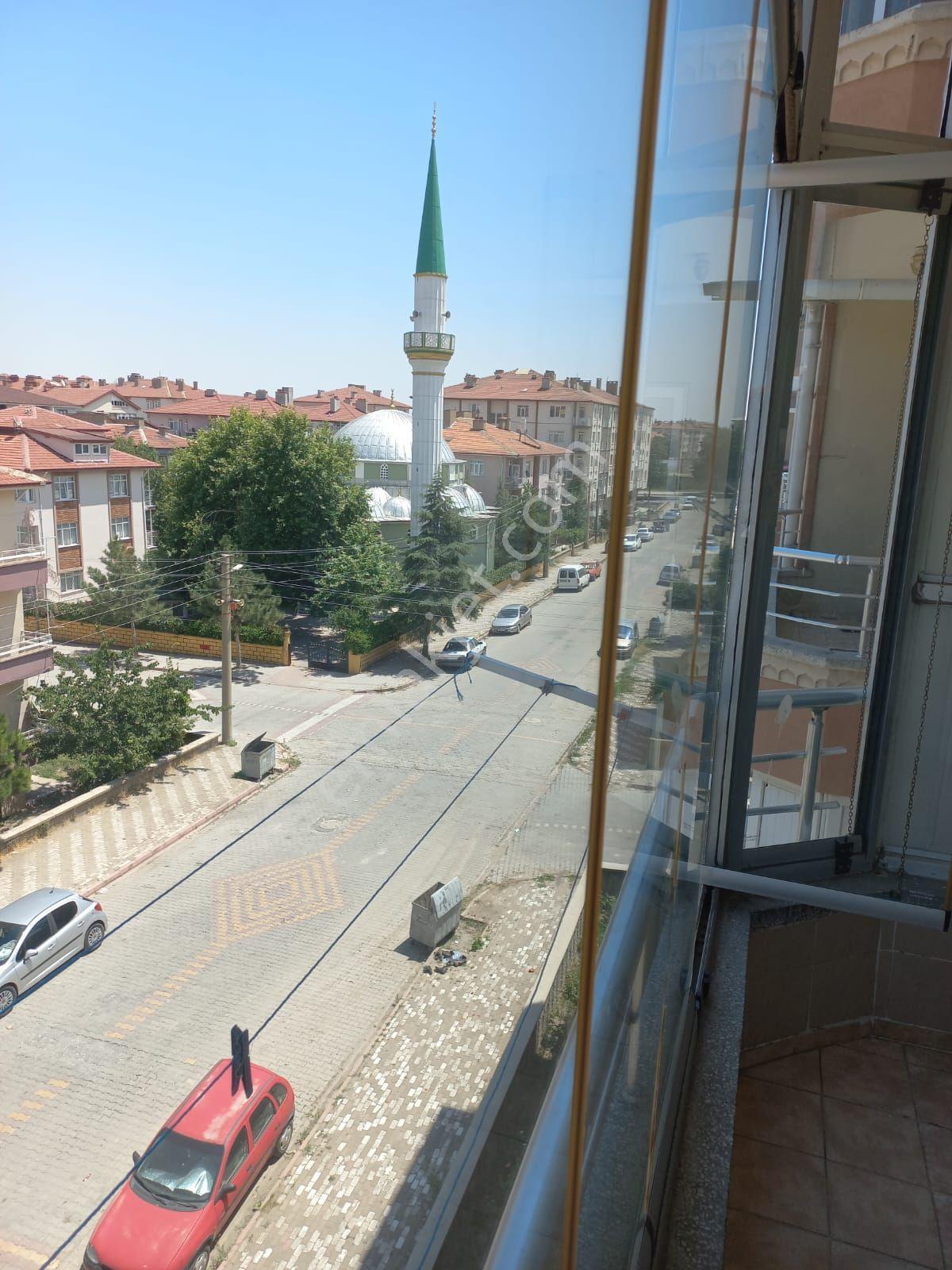 Nasreddin Emlaktan Nasreddin Camii Çaprazı Satılık Bakımlı Daire - Görsel 4