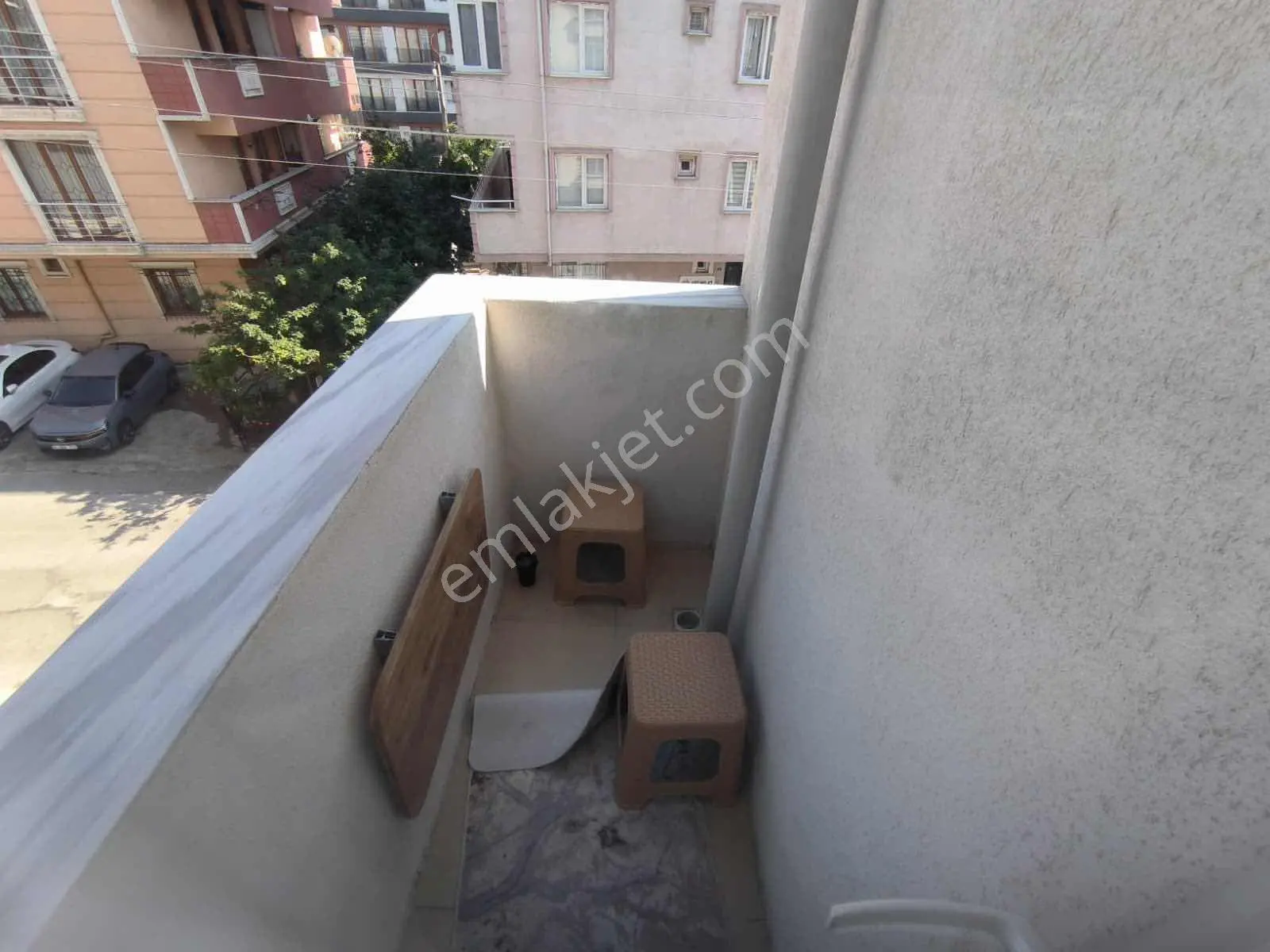 Köşklü Çeşme Daldaban'da Satılık 2+1 Asansörlü Geniş Ara Kat - Görsel 5