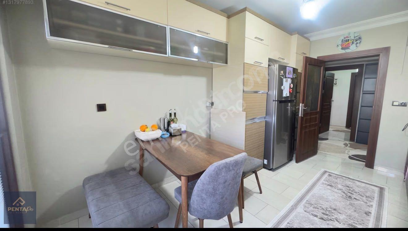 Gölyüzünde 145m² Net, 3 Cepheli, Ara Kat Geniş 4+1 Daire - Görsel 7