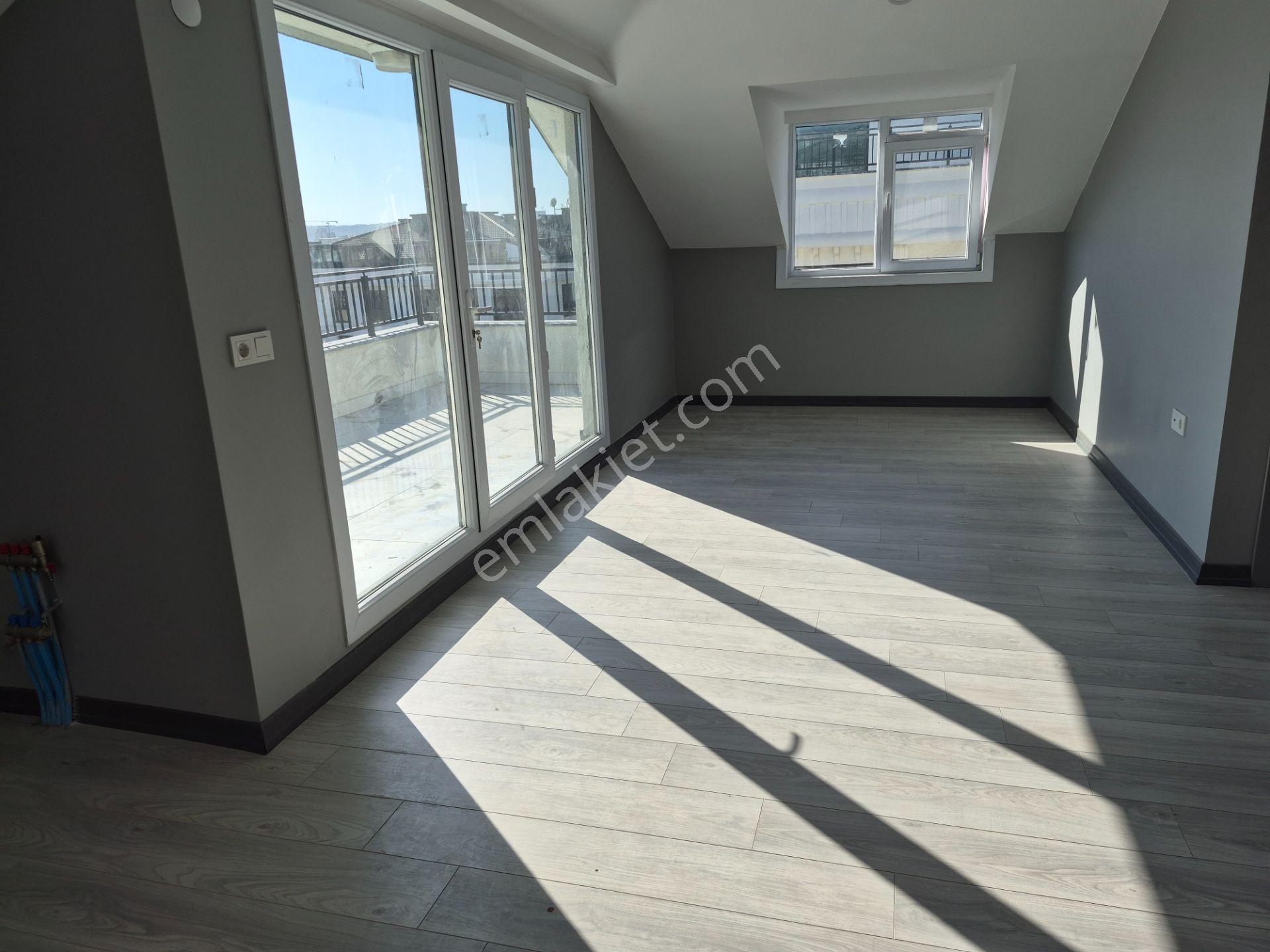 Büyükçekmece Atatürk Mah Deniz Manzaralı Lüx Sitede Sıfır 3+2 Dubleks - Görsel 27