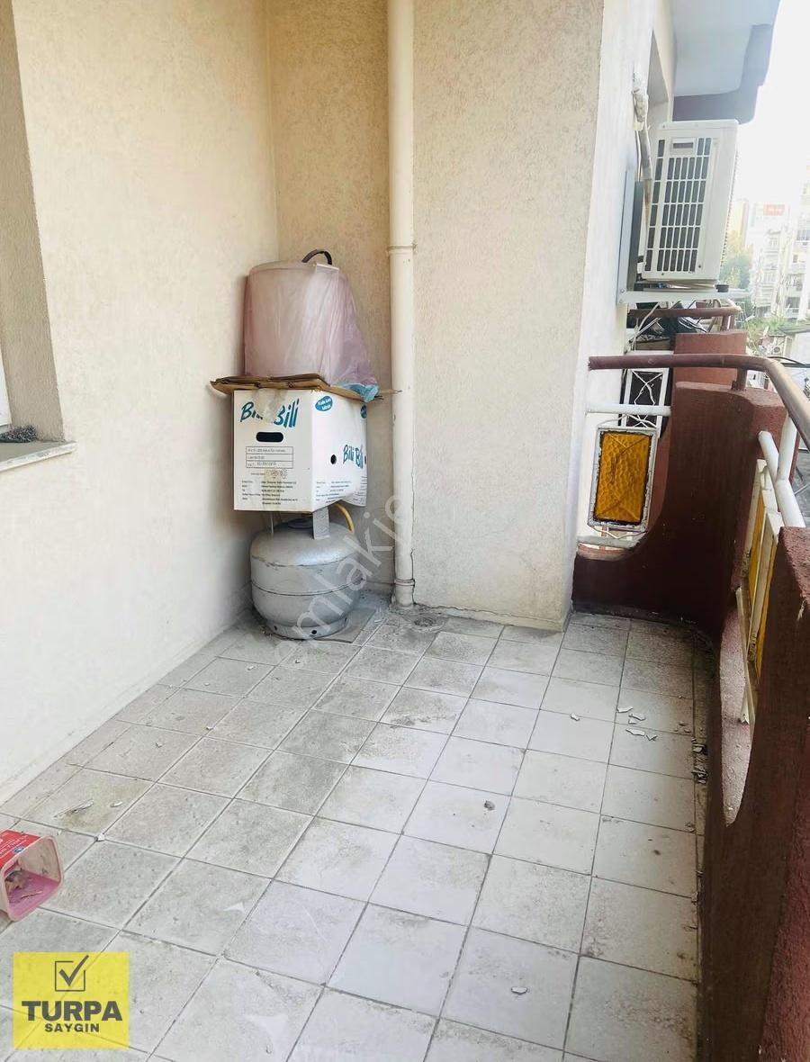 Turpa Saygın'dan Eşrefpaşa Cadde Ve İzmirpark 2 Dk. Ara Kat 3+1 - Görsel 11