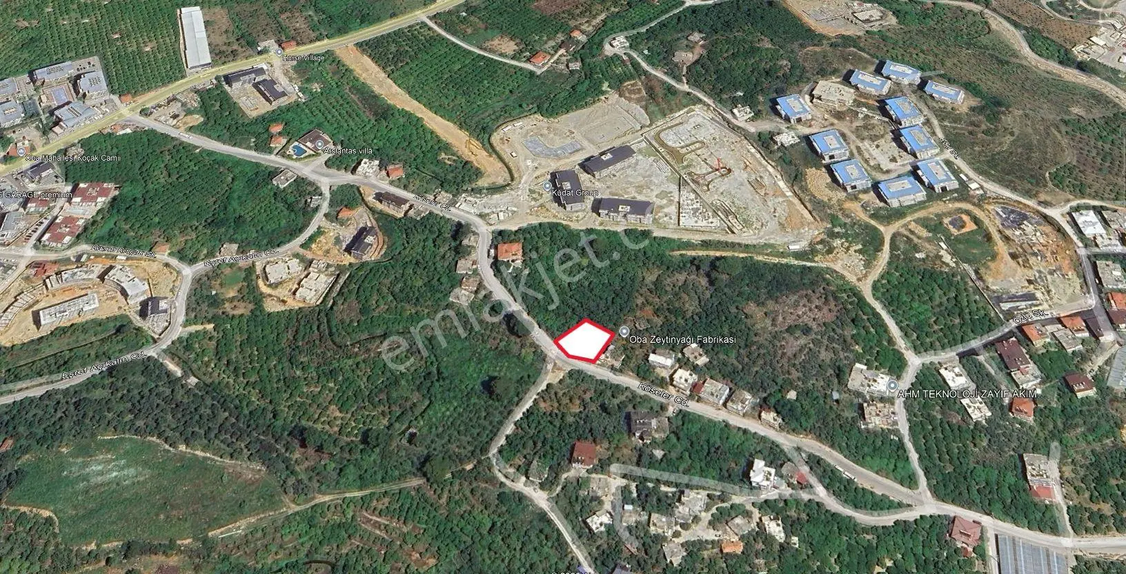 Alanya Oba Mevkii'nde Satılık 800 M² Ticari Ve Konut İmarlı Arsa
