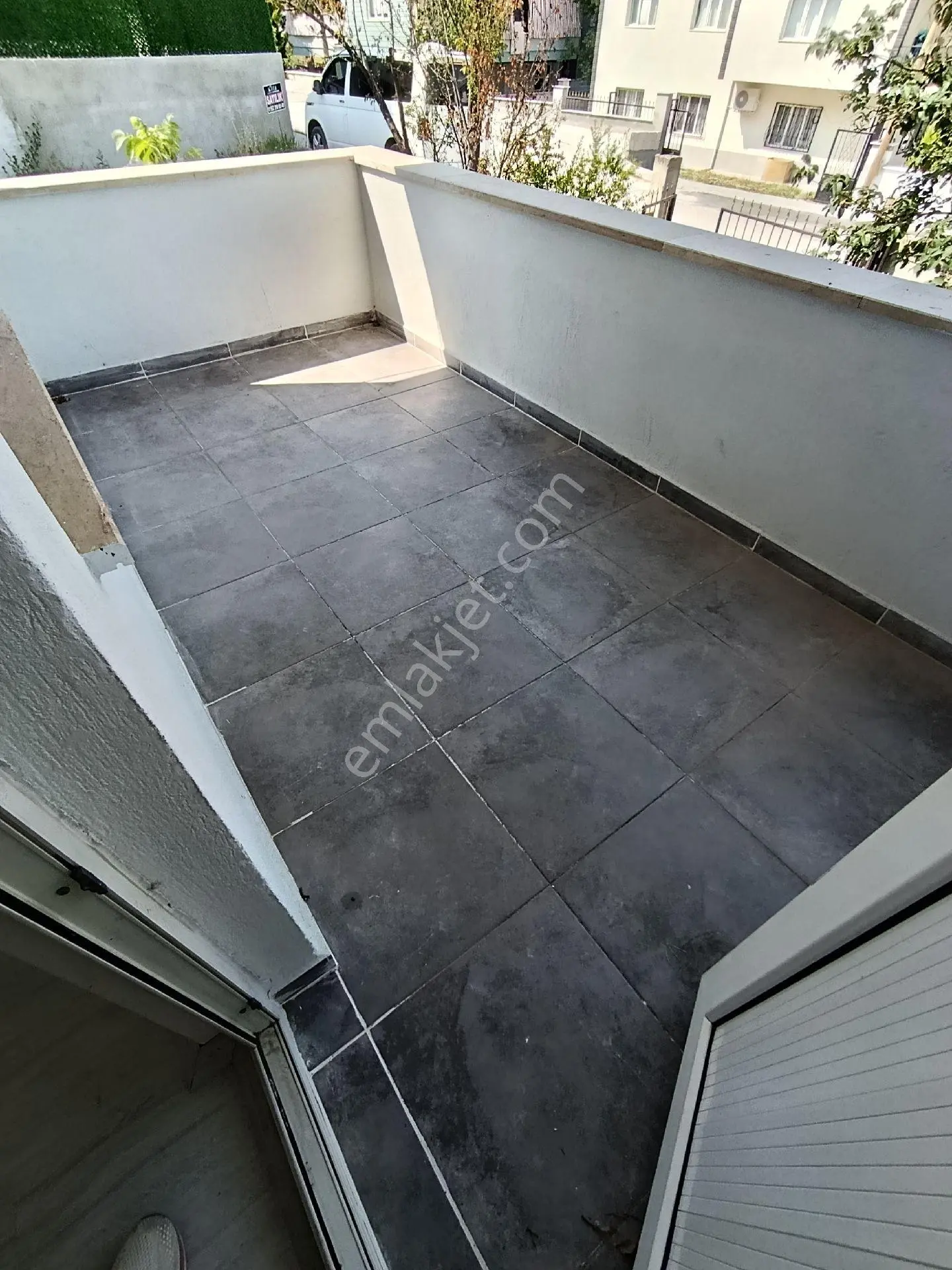 Denizli Kaynarca'da Müstakil Tadında 3+1 Kiralık Ara Kat Daire - Görsel 2
