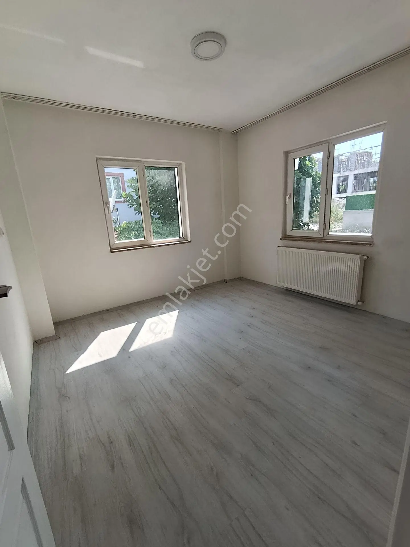 Denizli Kaynarca'da Müstakil Tadında 3+1 Kiralık Ara Kat Daire - Görsel 3