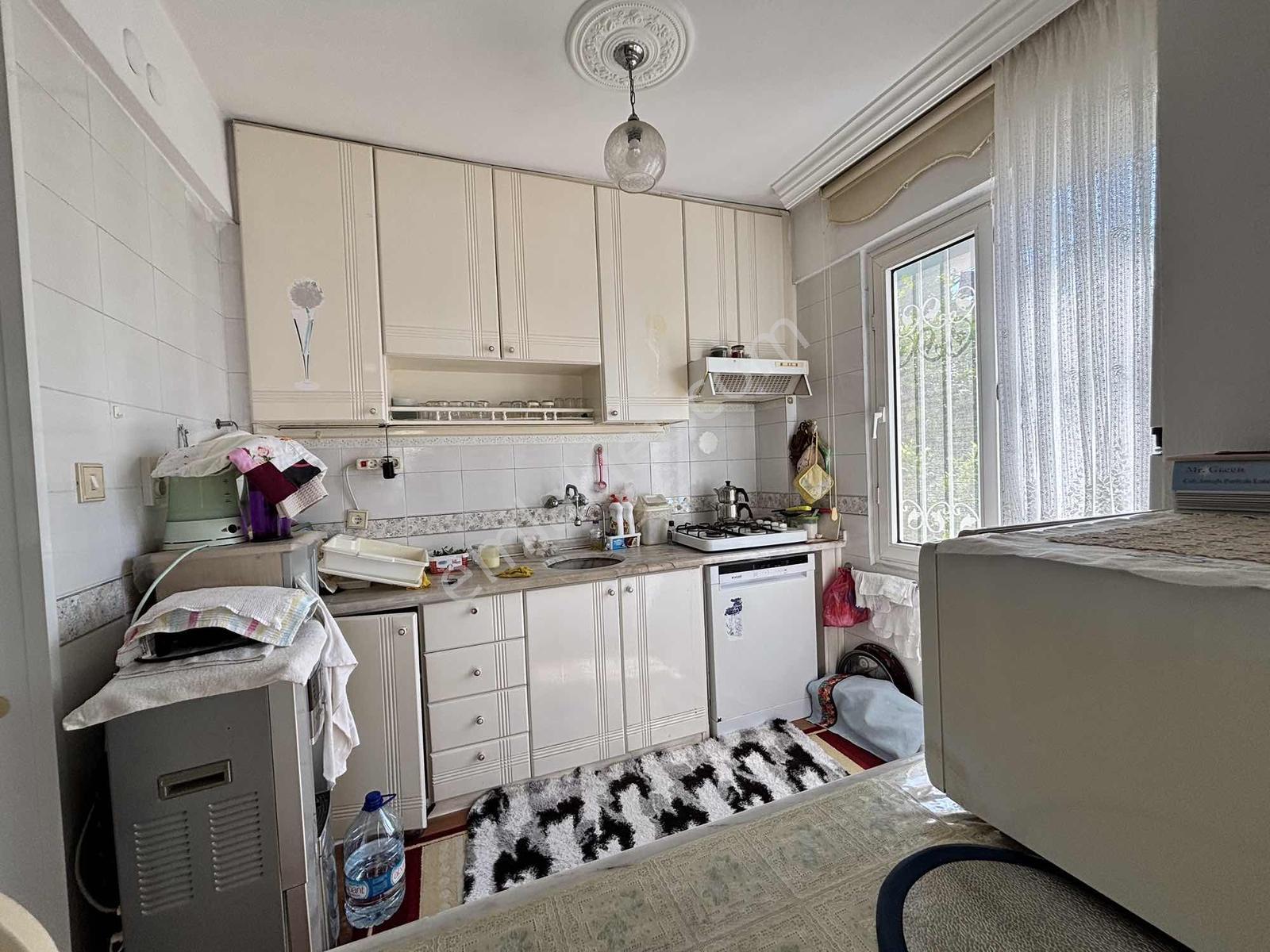 Kuşadasında Kapanmaz Deniz Manzaralı Tek Müstakil 3+1 Villa - Görsel 18