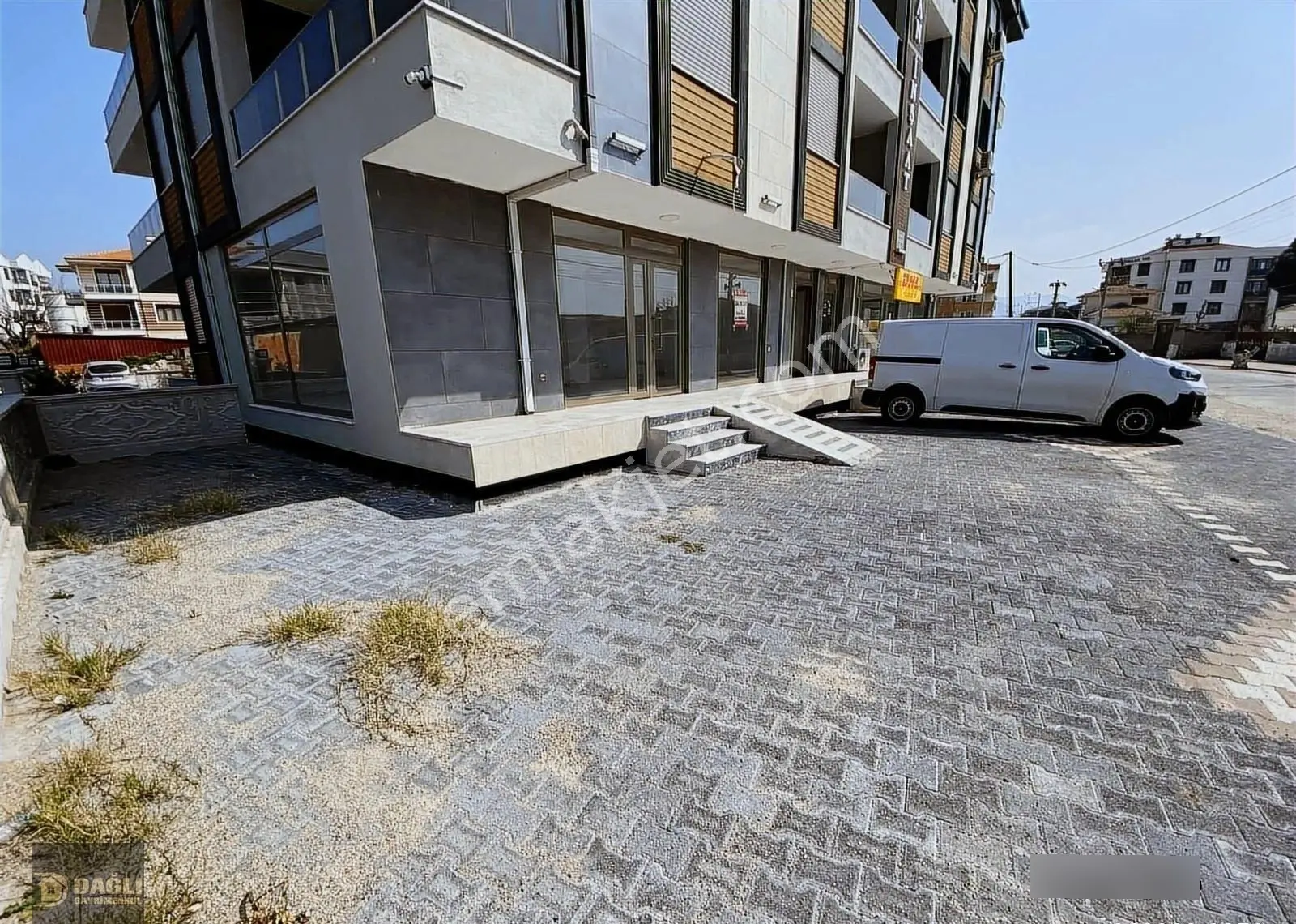 Dağlı Gayrimenkul'den Sıfır 70m2kiralık Dükkan//ofis/ Caddeüzeri - Görsel 8