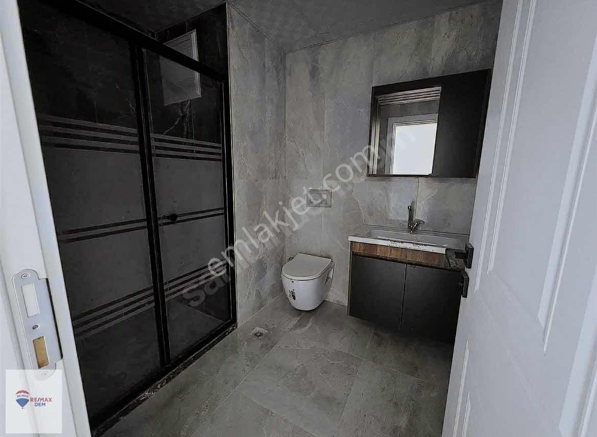 Remax Dem'den Halitpaşa Mah. Acil Satılık Fırsat 3+1 Ara Kat - Görsel 24