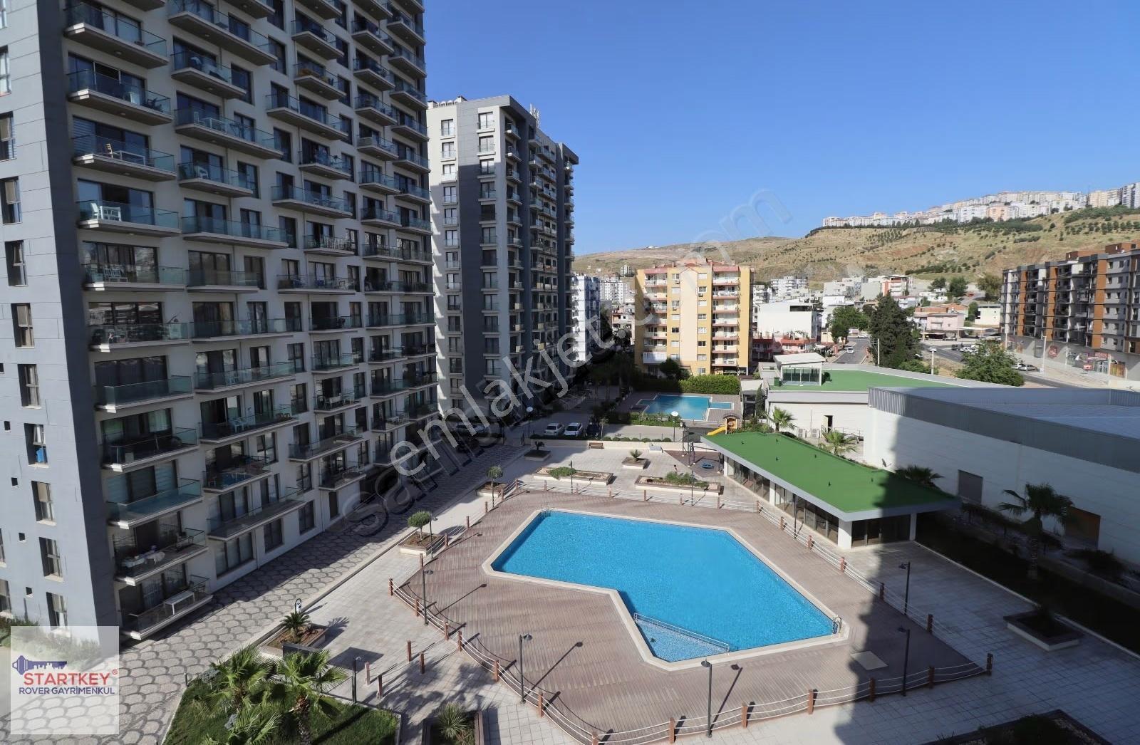 Çiğli Marka 333 Sitesinde Havuz Cepheli Kiralık 2+1 Daire - Görsel 24
