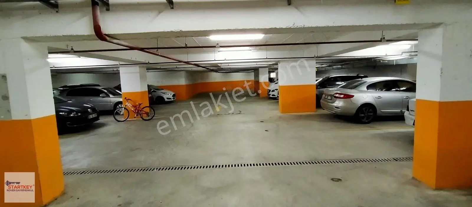 Çiğli Marka 333 Sitesinde Havuz Cepheli Kiralık 2+1 Daire - Görsel 5