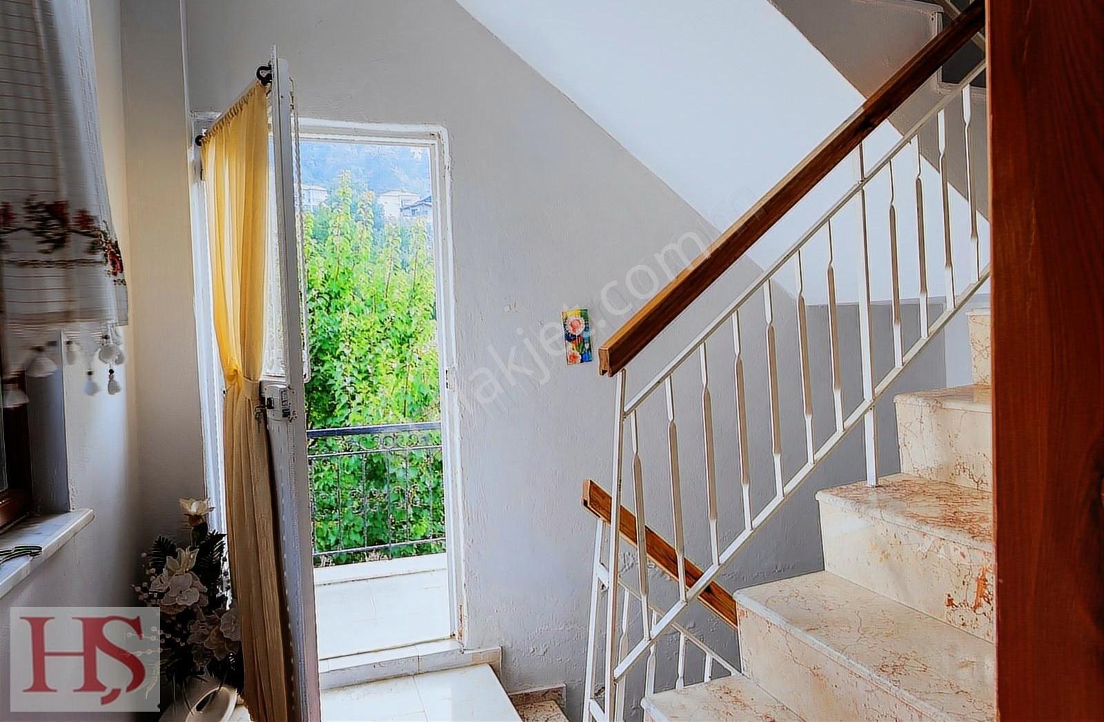 Antalya Konyaaltı Çağlarca'da Panaromik Manzaralı Müstakil Villa - Görsel 5