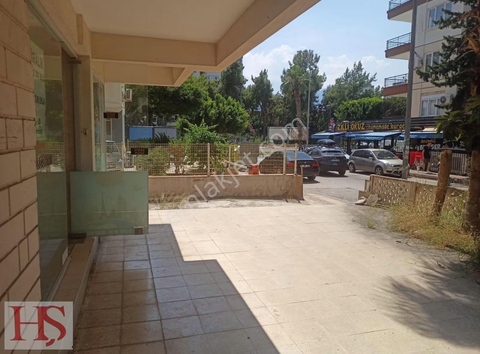 Antalya Konyaaltı Altınkumda Kiralık İşletmeye Uygun İşyeri