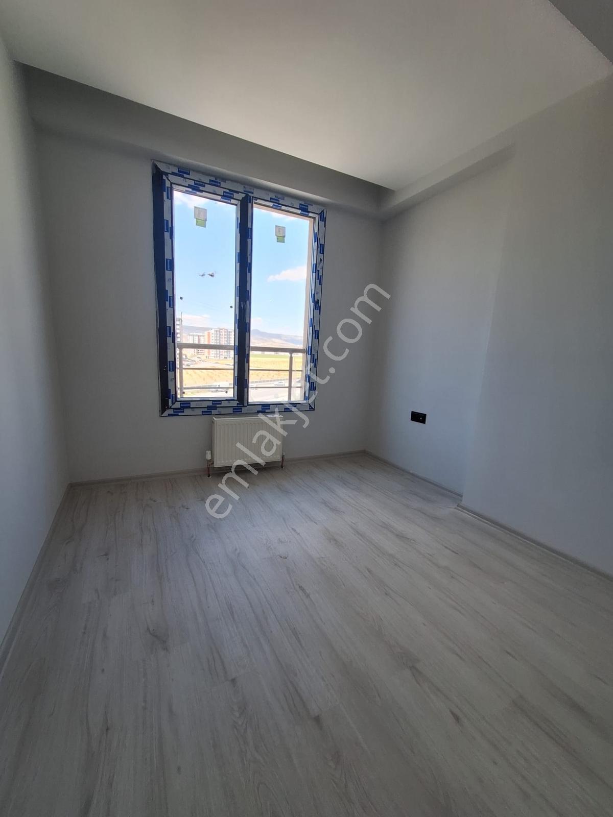 Şehir Hastahanesi Bölgesinde Kiralık Daire - Görsel 19