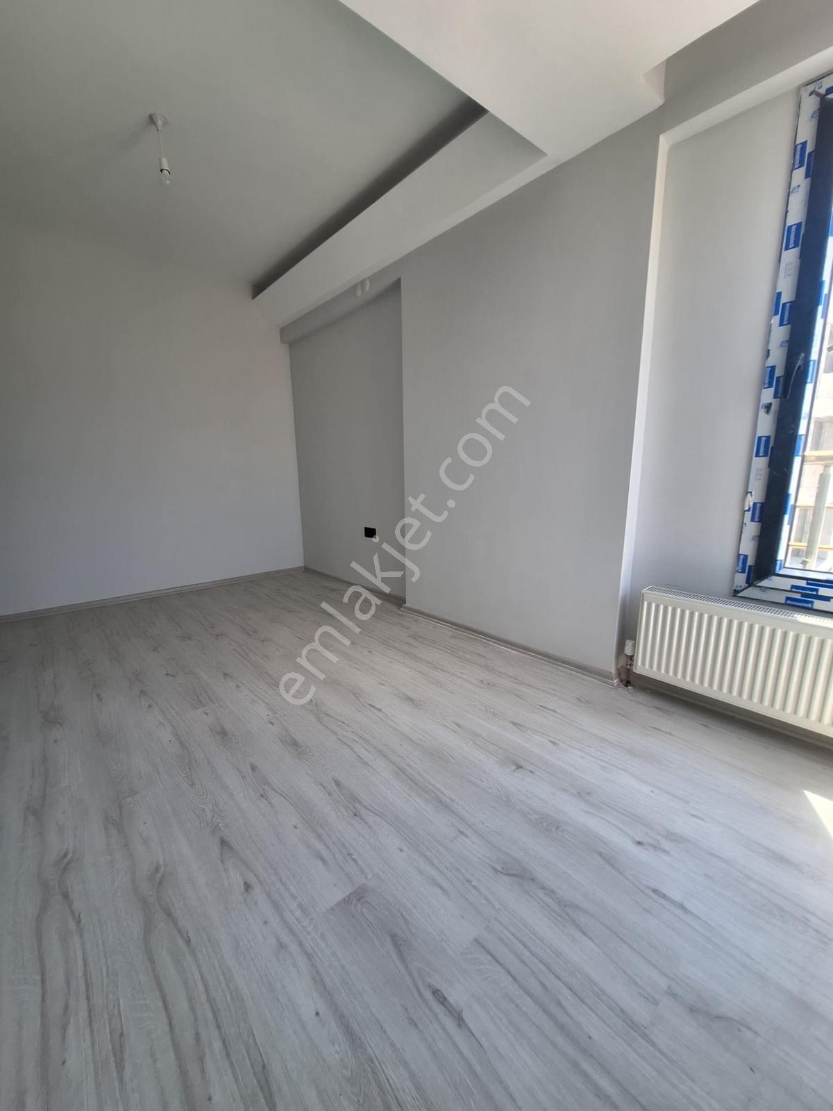 Şehir Hastahanesi Bölgesinde Kiralık Daire - Görsel 15
