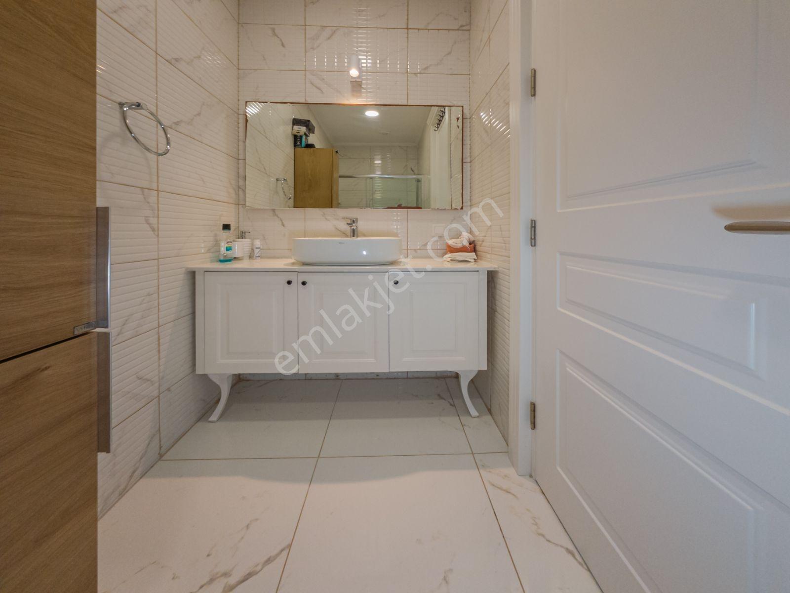 Vali Konakları 2'de Müstakil Bahçeli Eşyalı Kiralık Villa - Görsel 35