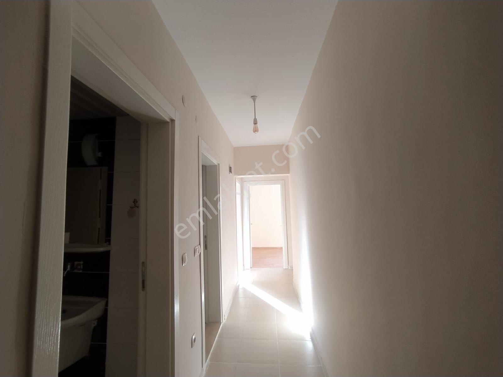 Güzel Emlak Tan Basın Sitesinde Daire - Görsel 29