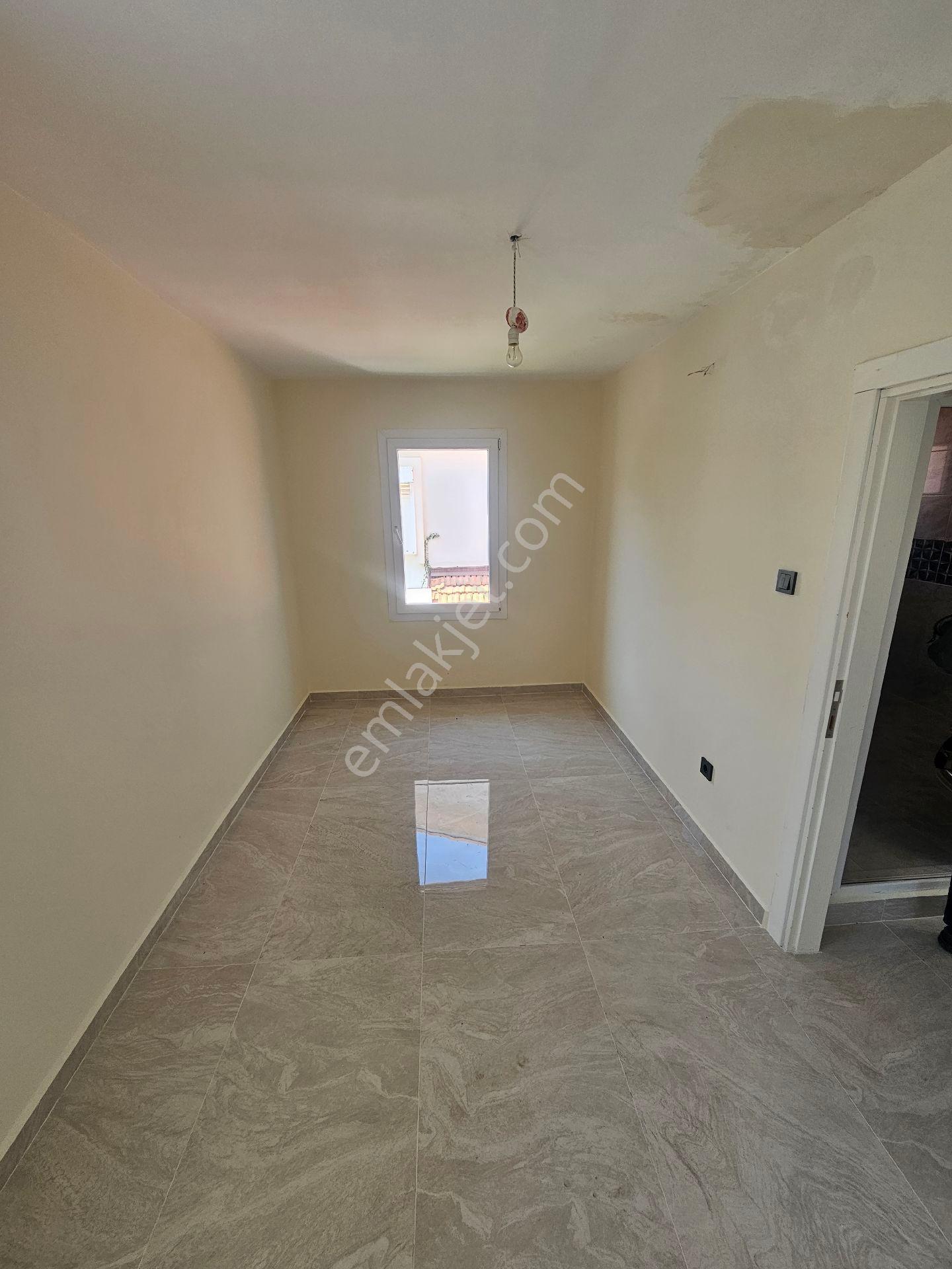 Aydın Didim'de Lüks Sitede Kiralık 4+1 Villa - Görsel 17