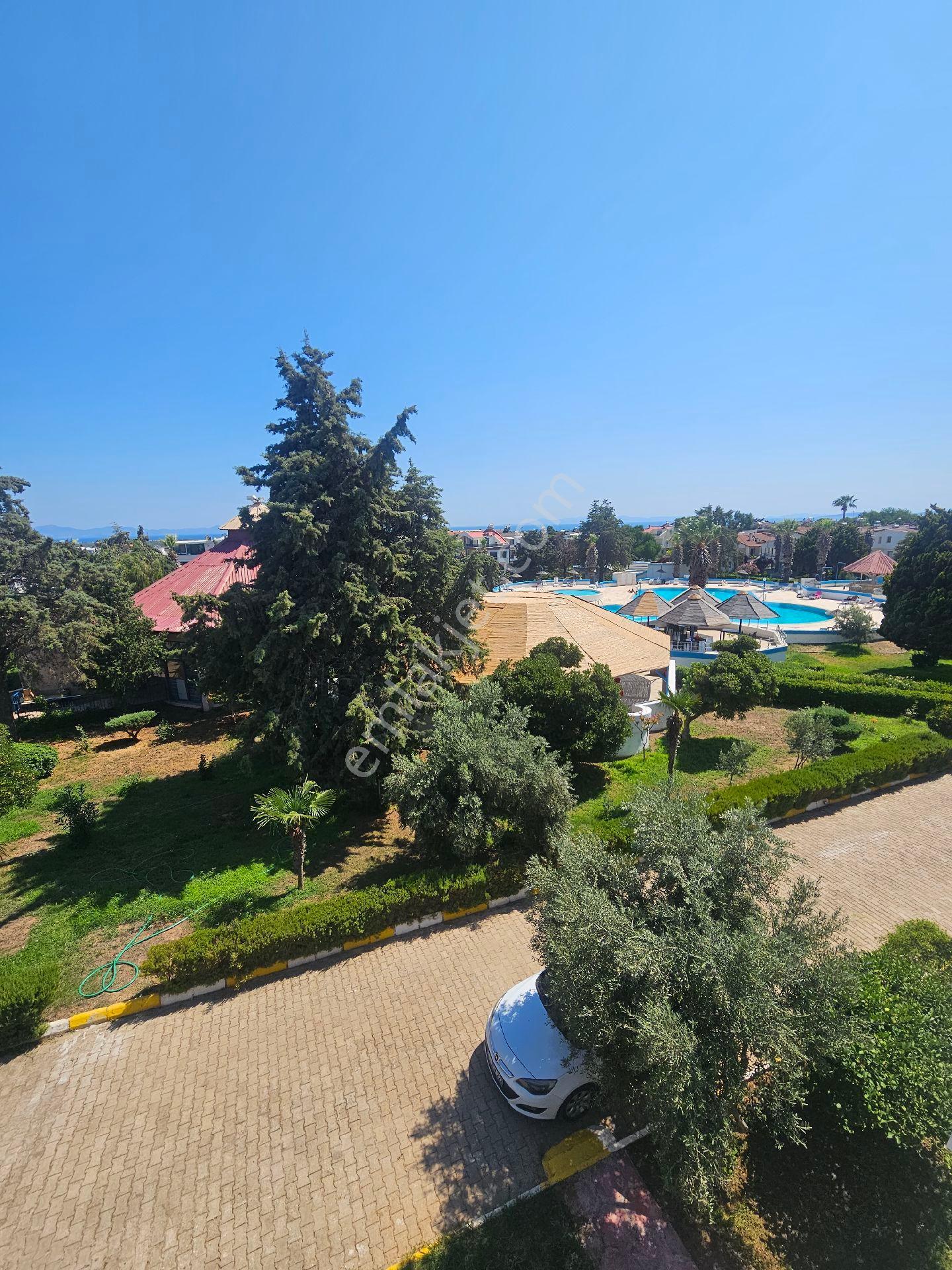 Aydın Didim'de Lüks Sitede Kiralık 4+1 Villa - Görsel 3