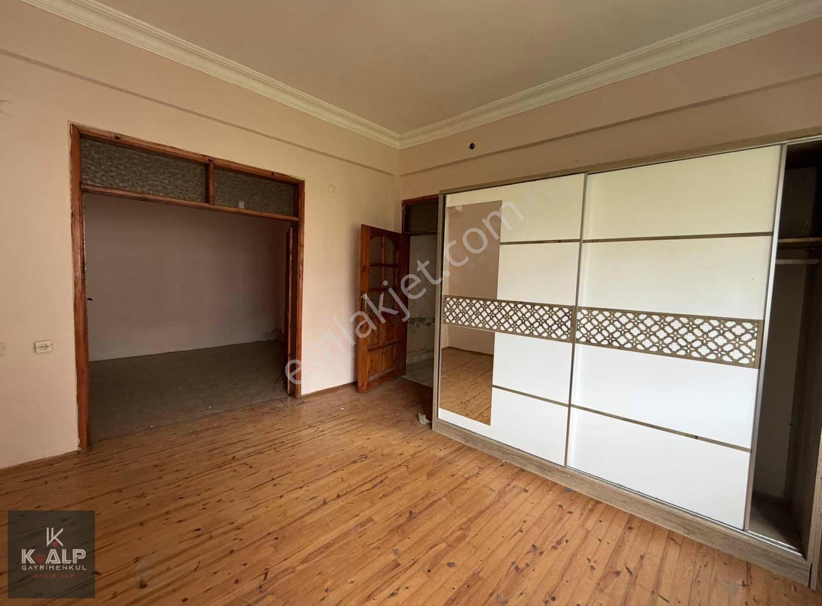 Orta Mahallede Satılık 2+1 Uygun Fiyatlı Daire - Görsel 13