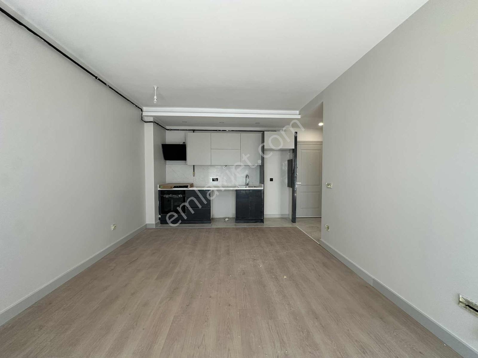 Empire Beylikdüzü Kiralık 1+1 52m2 Peyzaj Cephe Daire - Görsel 6