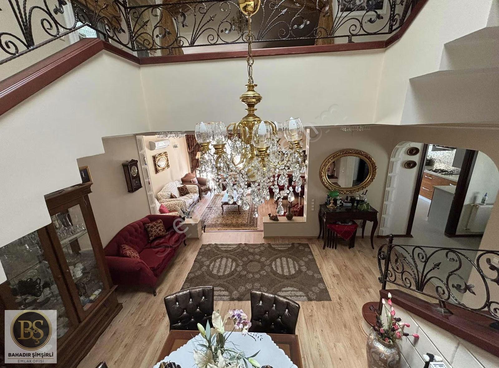 Bahadır Şimşirli'den Şirinköyde Satılık Ferah Villa - Görsel 26