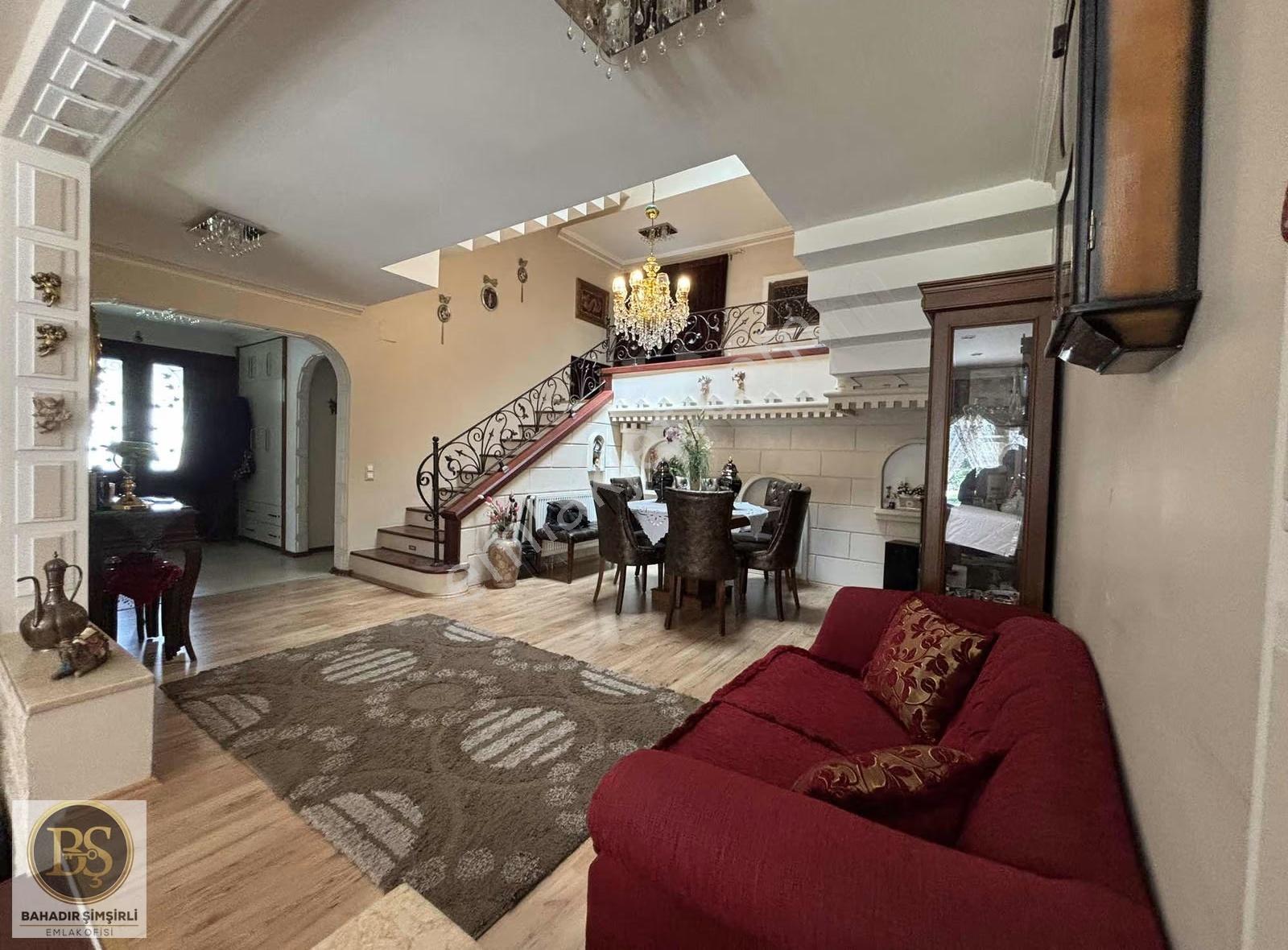 Bahadır Şimşirli'den Şirinköyde Satılık Ferah Villa - Görsel 18