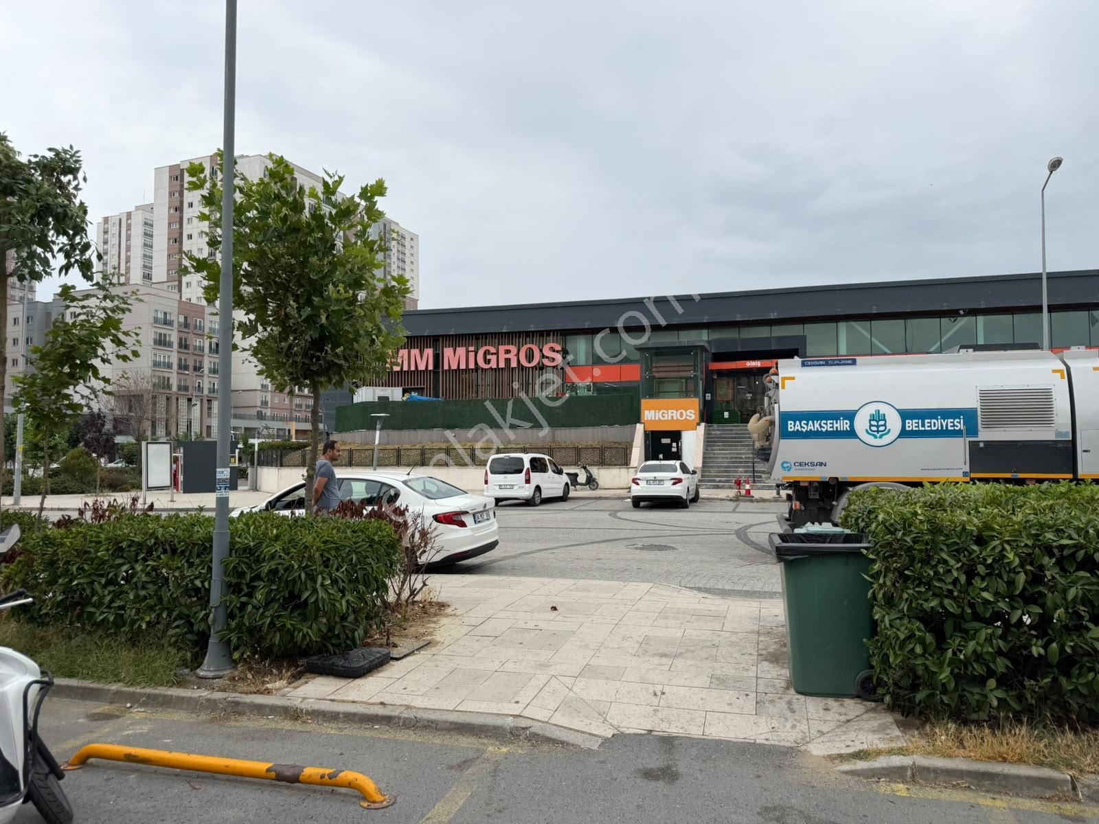 Bahçeşehir Bahçekent Flora Sitesinde Çok Amaçlı Teraslı Satılık - Görsel 24