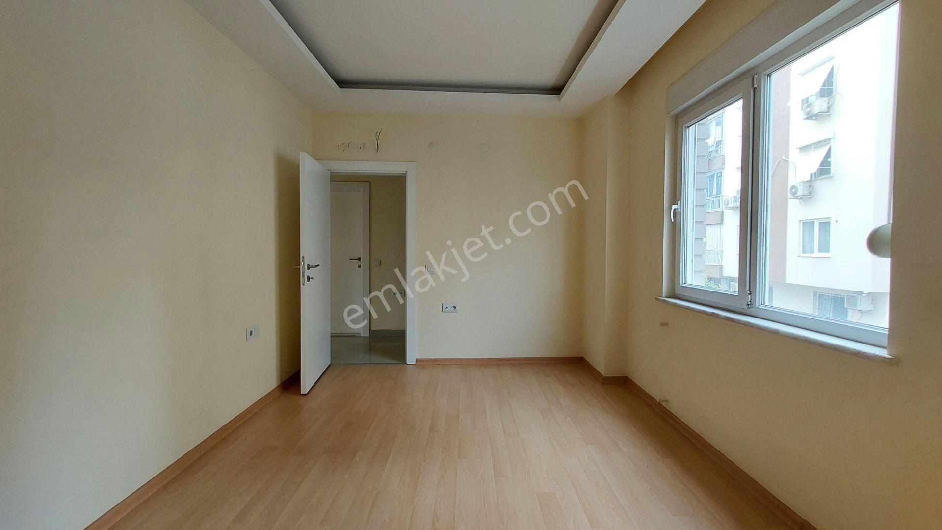 Kızıltoprak Mah. Asansörlü Otoparklı 1. Katta 3+1 Kiralık Daire - Görsel 29