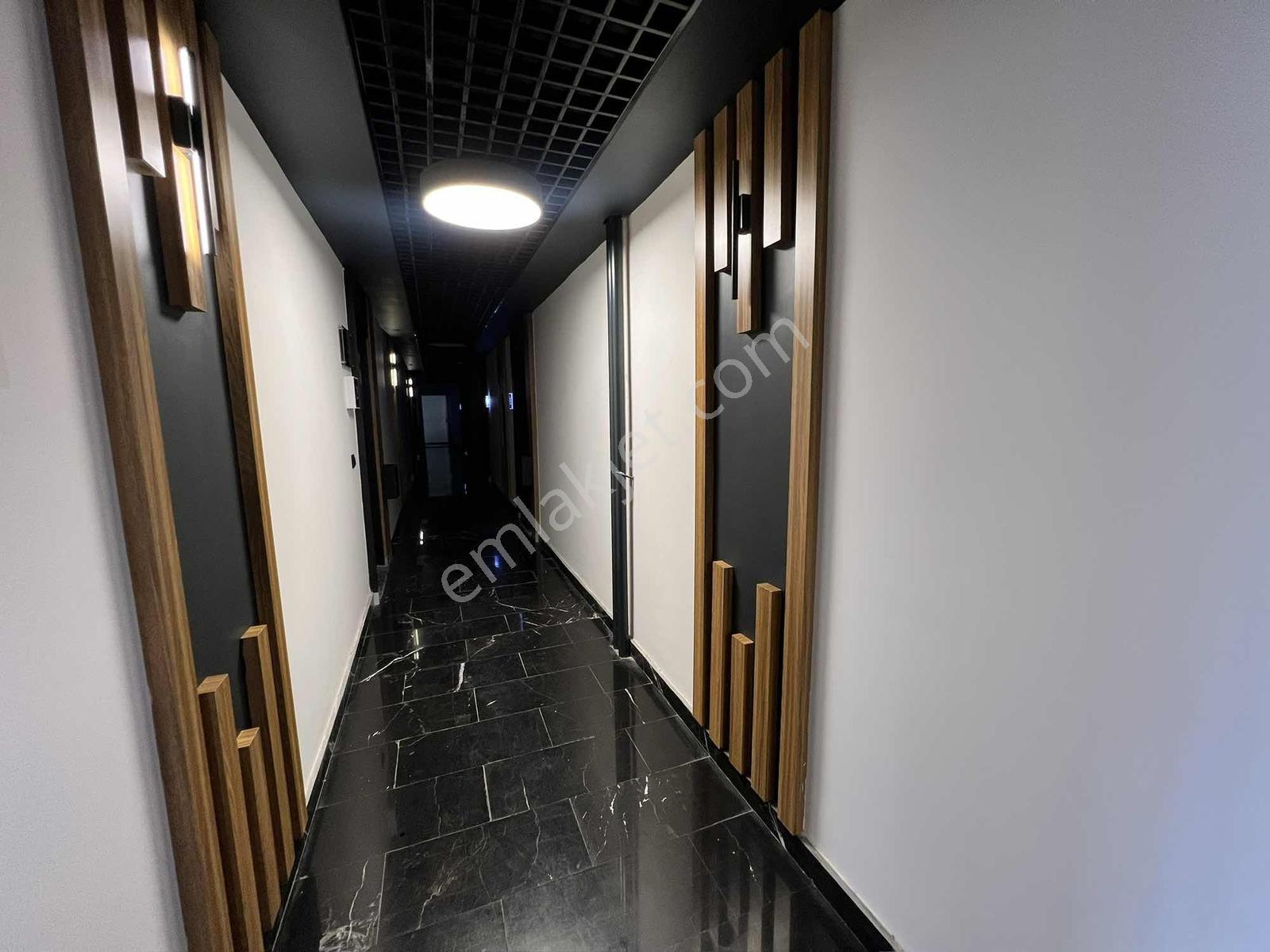 Redstone'dan Uysal Boulevard'da Full Eşyalı Satılık 1+1 Daire - Görsel 7