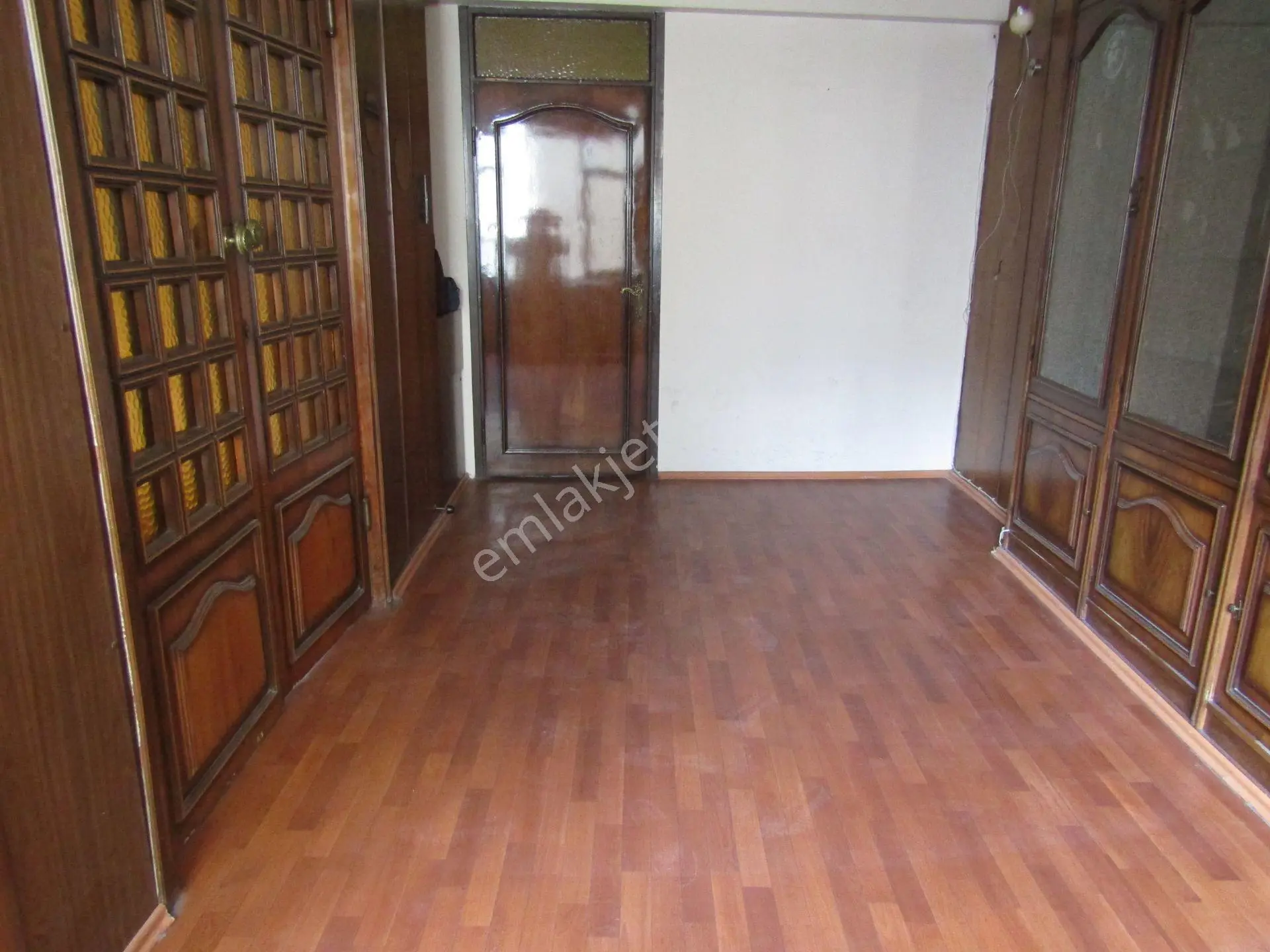 Setbaşı Ünlü Cadde Gözaçan İşhanı 1+1 50m2 2.arakat Kiralık İşyeri 10.000tl - Görsel 4