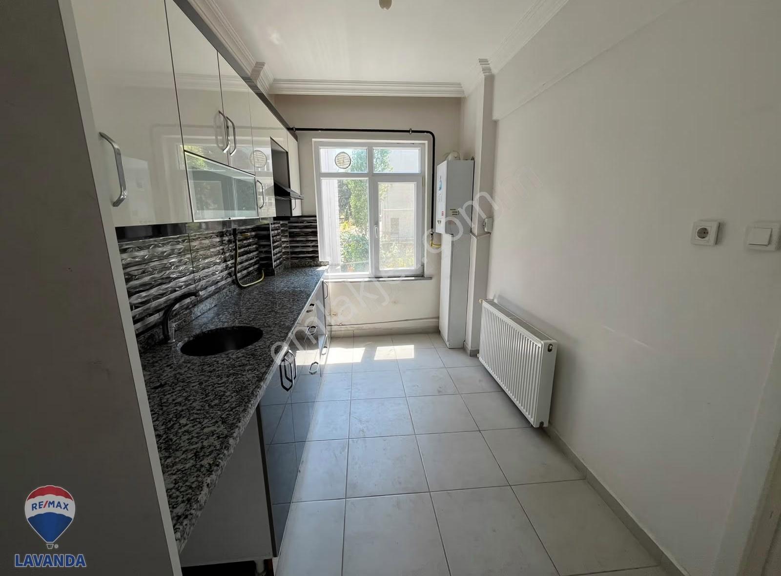 Re/max Lavanda'dan Süleymanpaşa Vatan Mah. 2+1 Kiralık Daire - Görsel 4