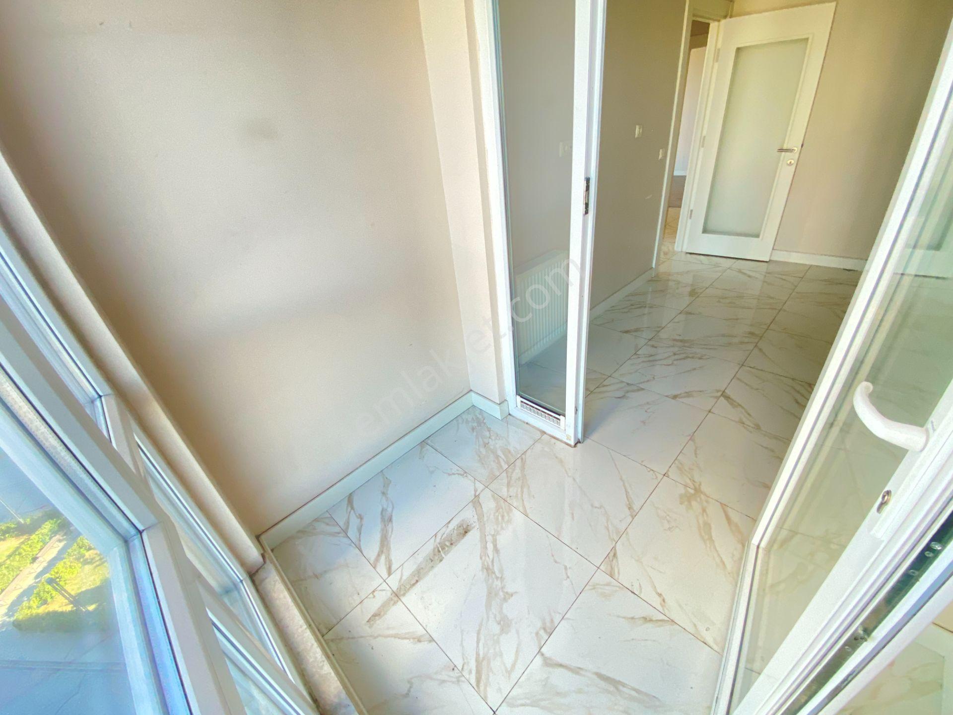 Başakşehir Ziya Gökalp Mah. 2+1 Ayazma 2 Kiralık Köşe Çift Cepheli Daire - Görsel 20