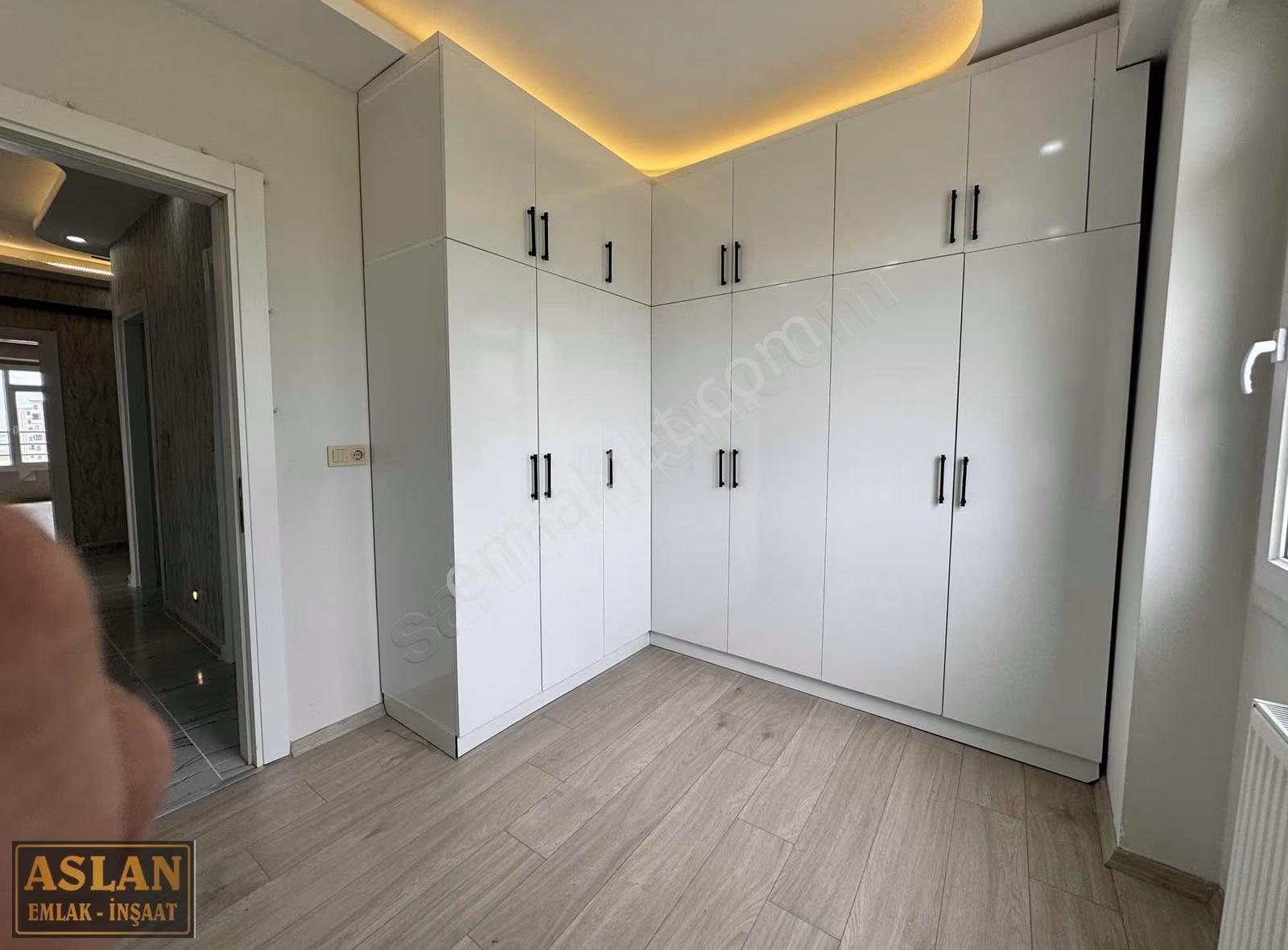 Salih Aslandan Batıkentte Acilll 4 Oda Daire - Görsel 13
