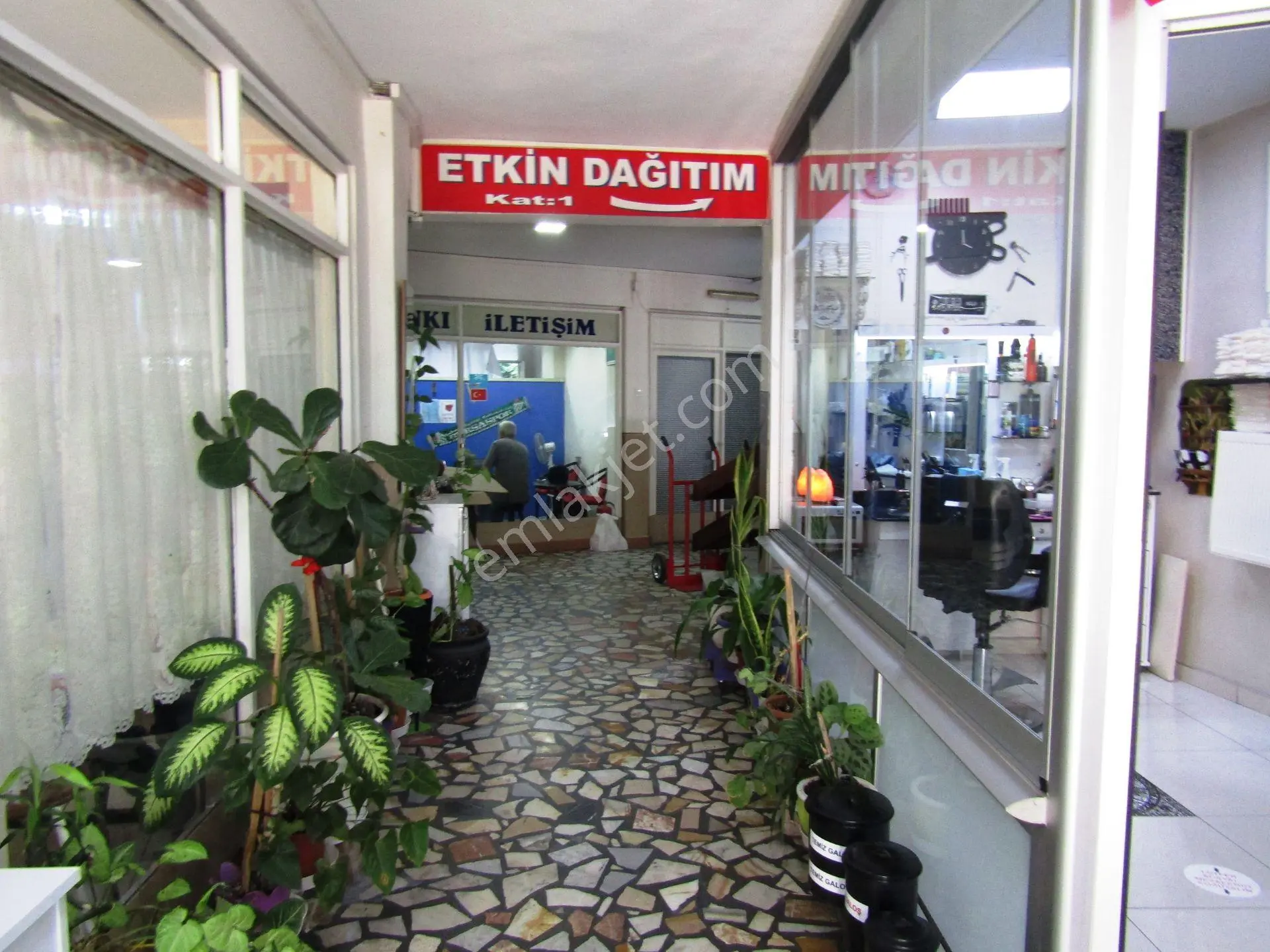 Setbaşı Ünlü Cadde Gözaçan İşhanı 25m2 2.arakat Kiralık İşyeri 6bintl - Görsel 3