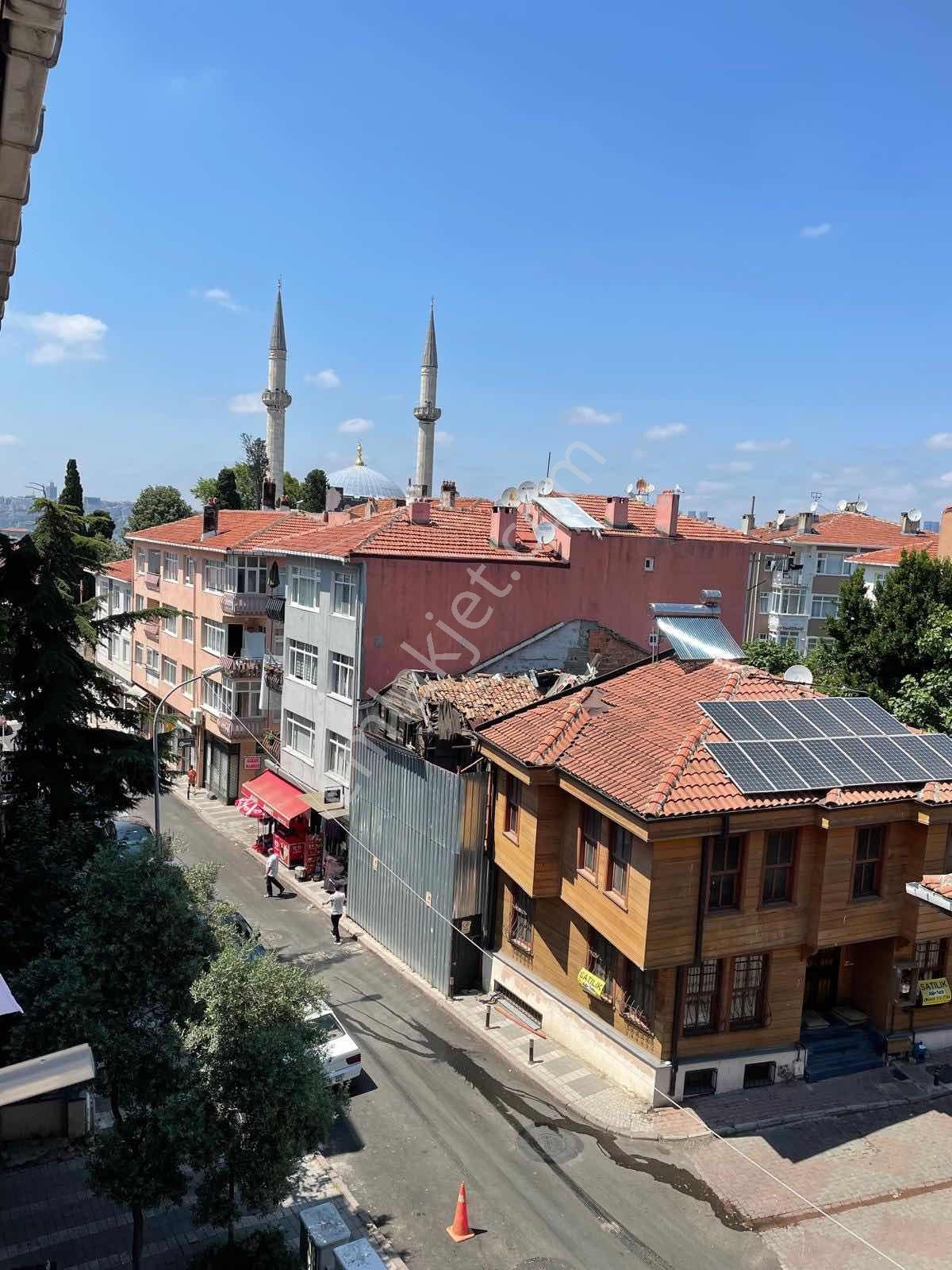 Masrafsız Satılık 2+1 Klimalı Kombili Üsküdar - Görsel 14