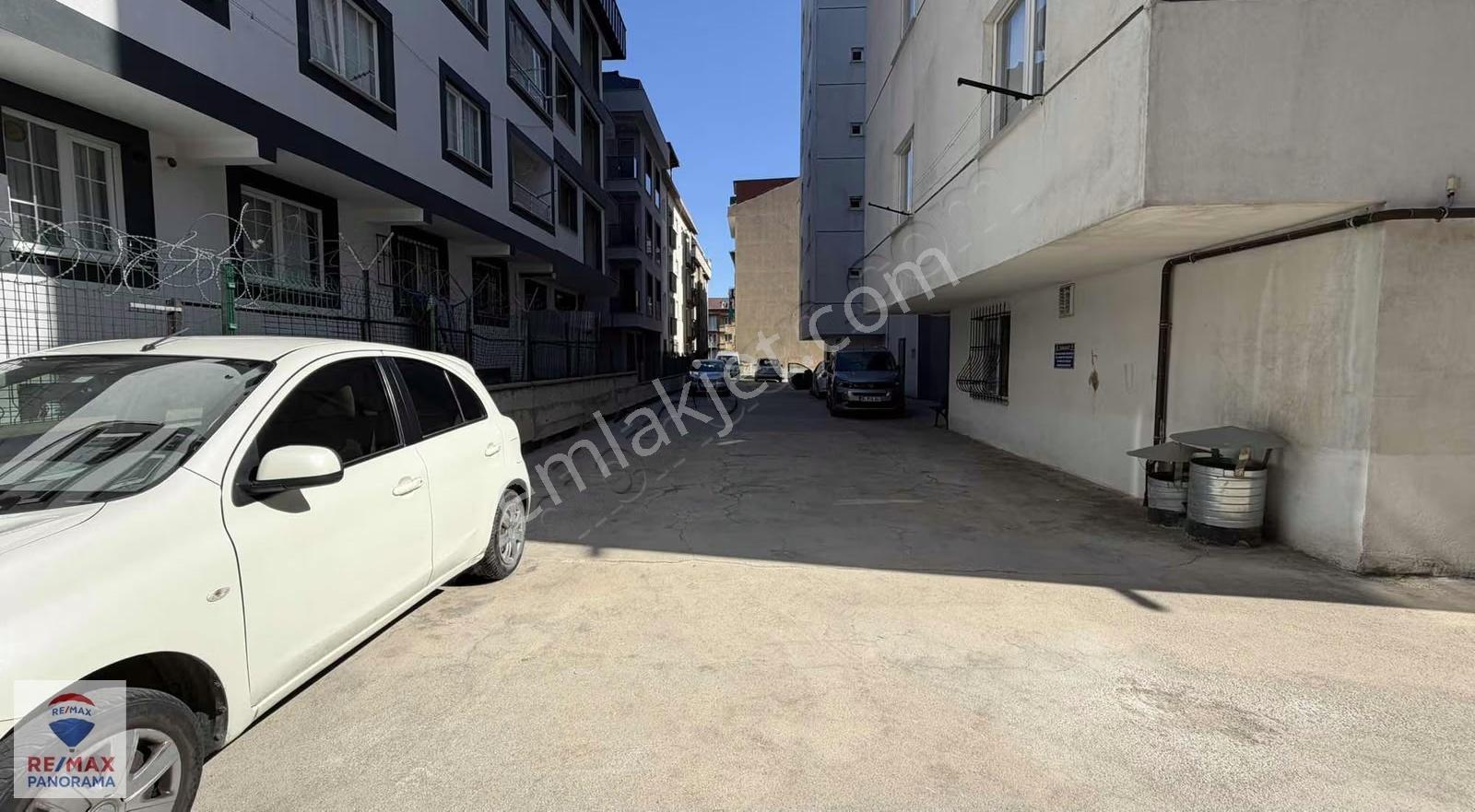 Yeni Binada, Ebeveyn Banyolu, Otoparklı 2+1 Lüks Kiralık Daire - Görsel 24