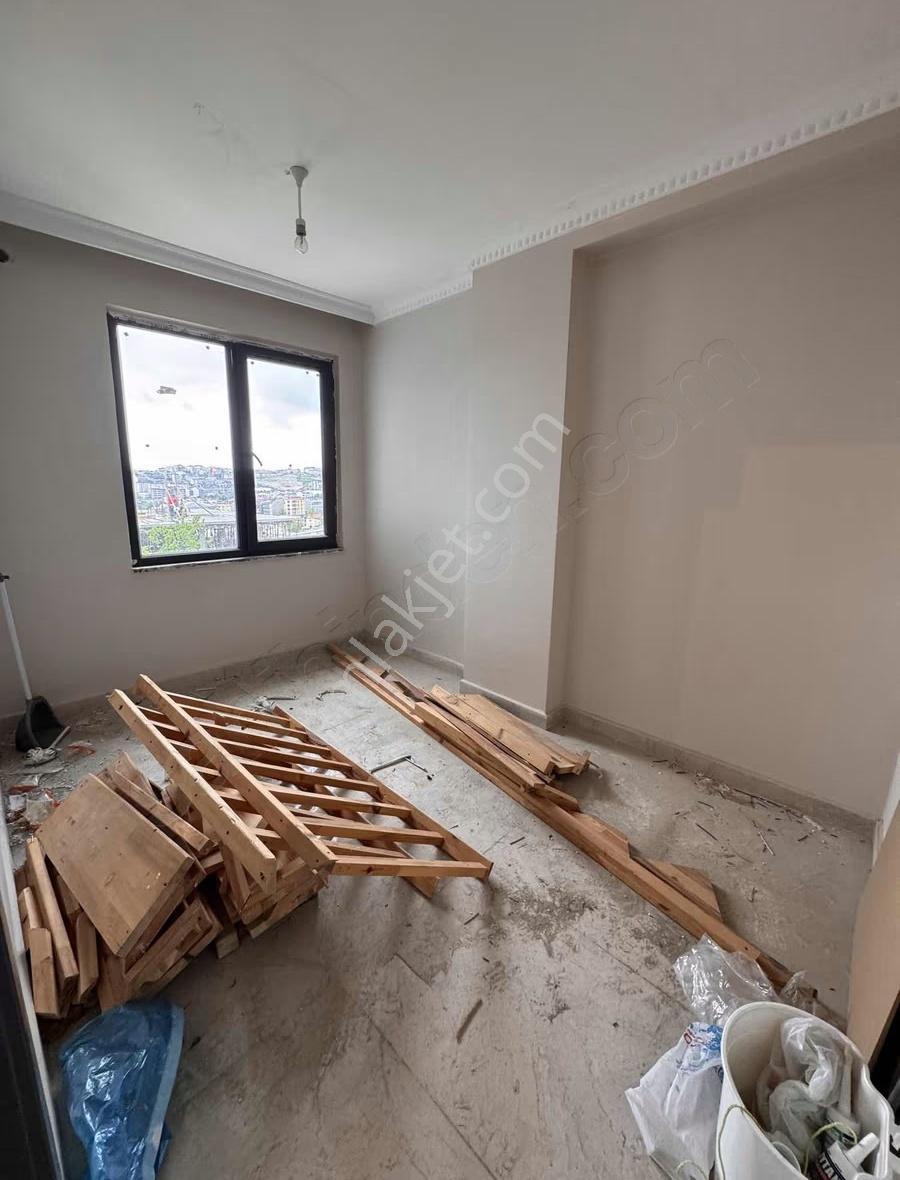 Arnavutköy Avlu 34 Avm Dibi Kiralık Dublex - Görsel 8