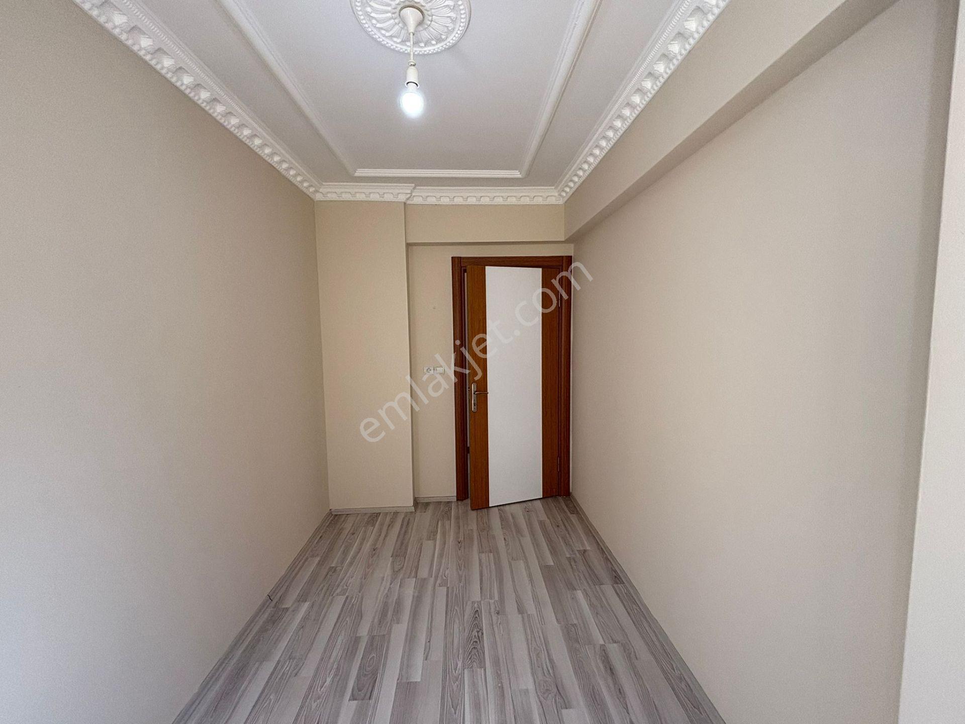 **eryıldız Gayrimenkul'den Gaziosmapaşa Merkezde Trepaş Karşısı 110m2 Oturuma Hazır 2+1 - Görsel 19