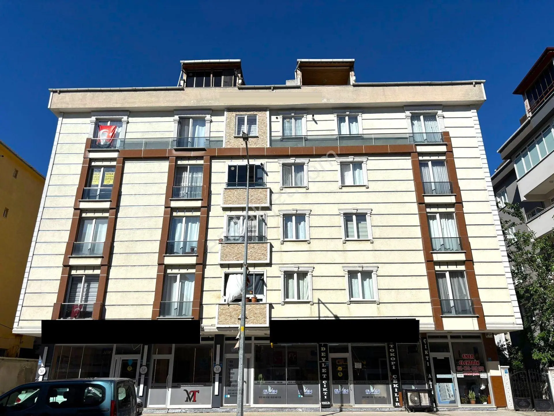 **eryıldız Gayrimenkul'den Gaziosmapaşa Merkezde Trepaş Karşısı 110m2 Oturuma Hazır 2+1