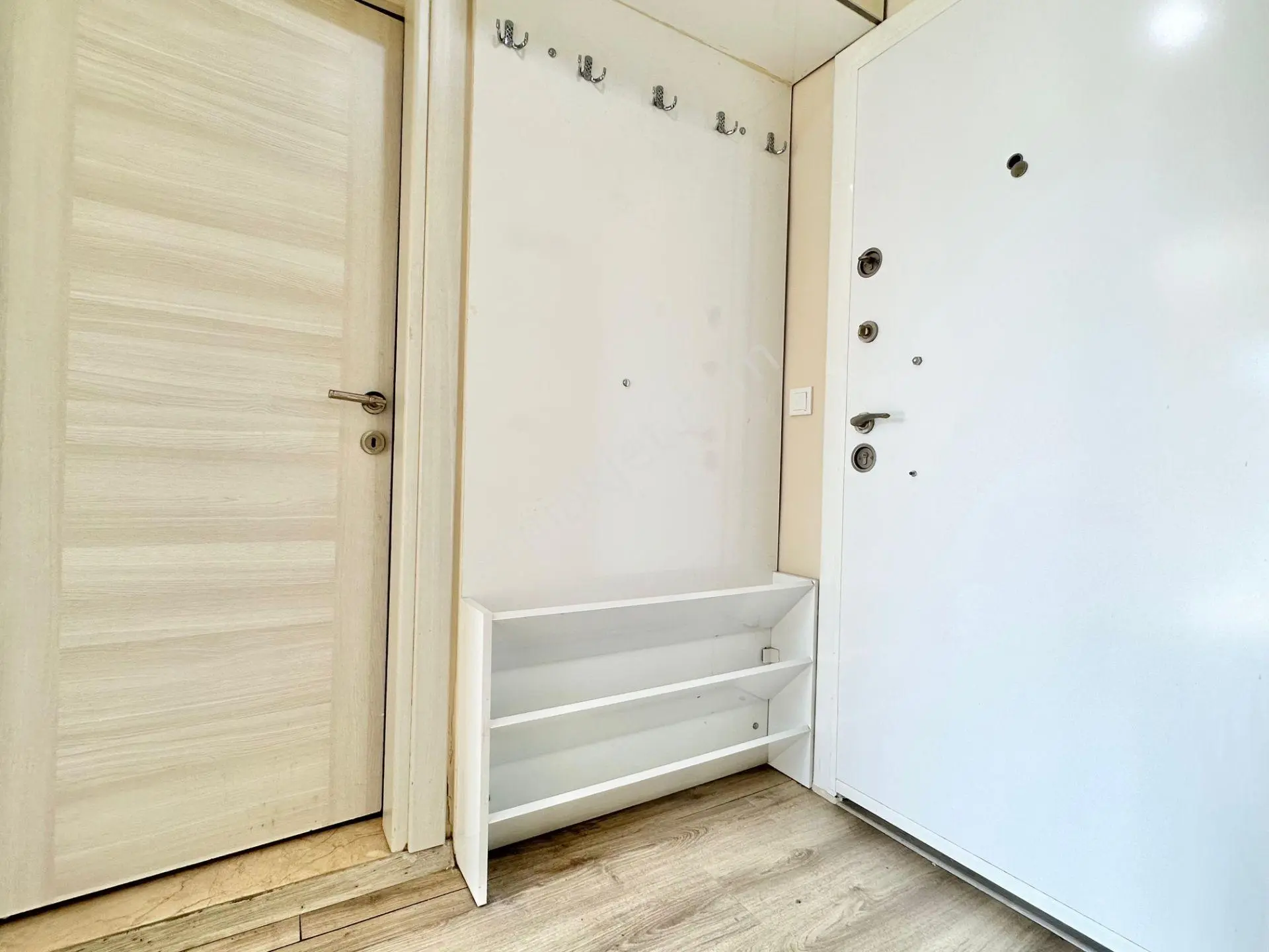 ꧁ay Emlaktan꧂akçayda Full Kredili Ön Cephe Kombili Asansörlü Muhteşem Konumlu Satılık 1+1 Daire - Görsel 23