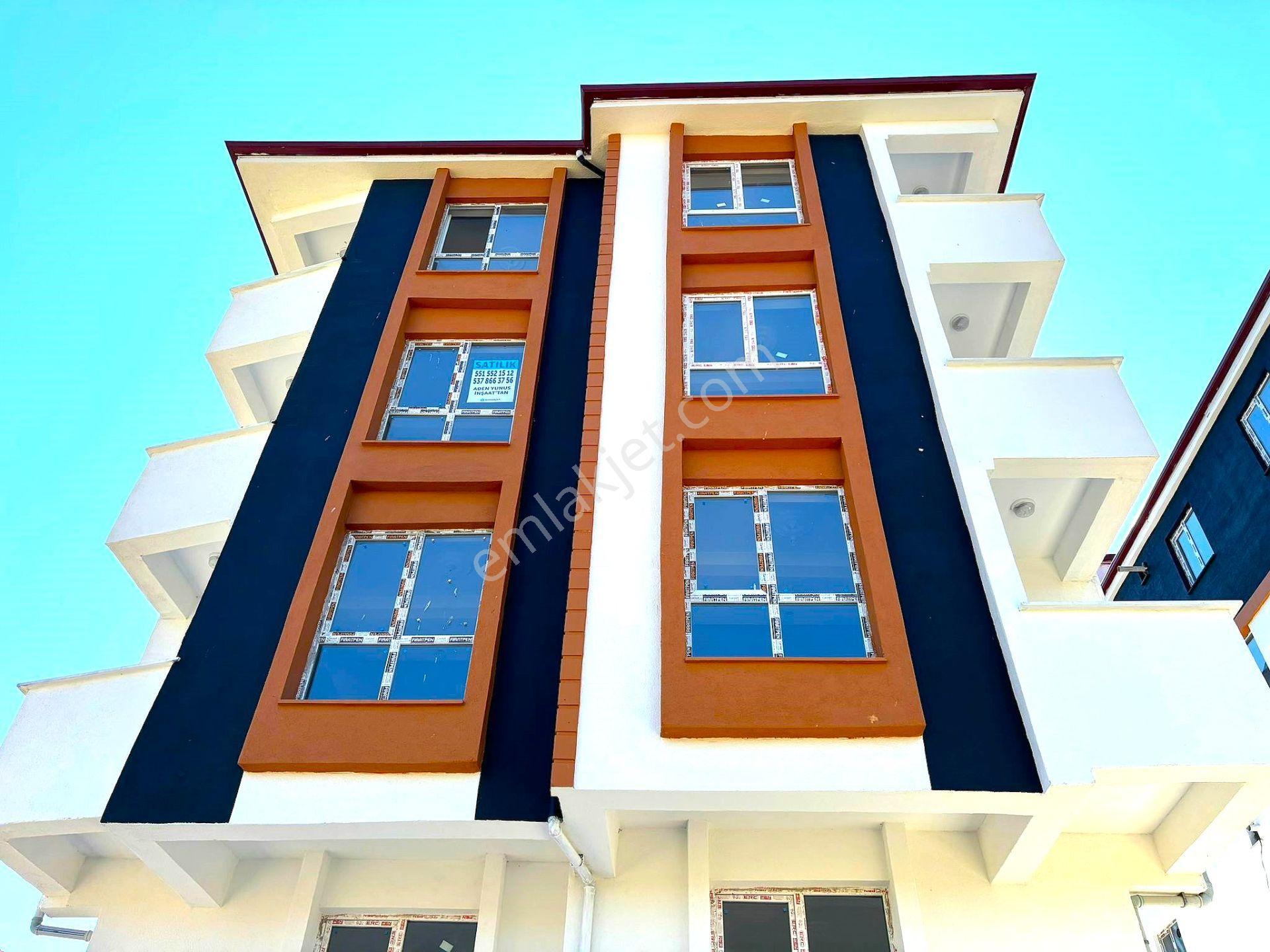 **eryıldız Gayrimenkul'den Bağlık Mah.okullar Bölgesinde Lüx 2+1