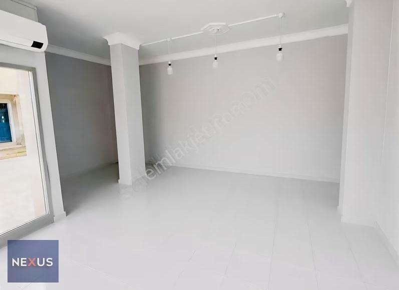 Sultanbeyli Hamidiye Mah Kiralık 30 M2 Dükkan - Görsel 2