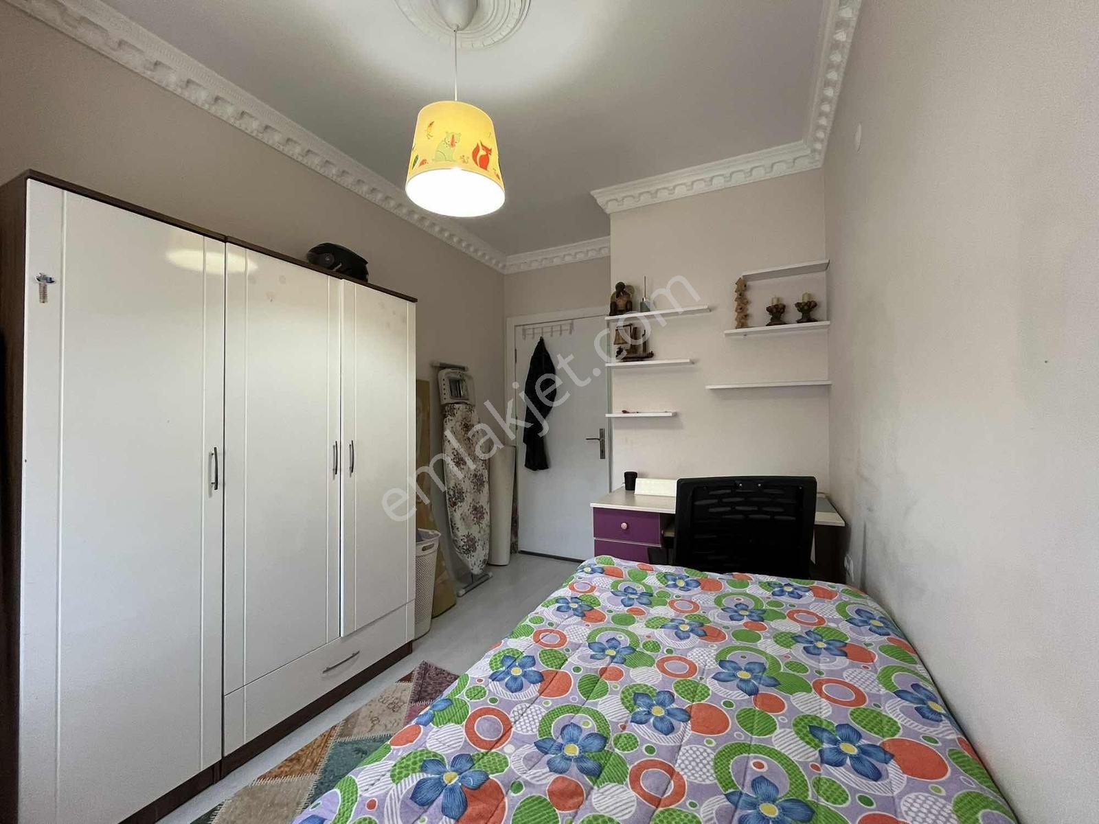 Altınova'da Asansörlü Klimalı Eşyalı Geniş 2+1 Kiralık Daire - Görsel 5